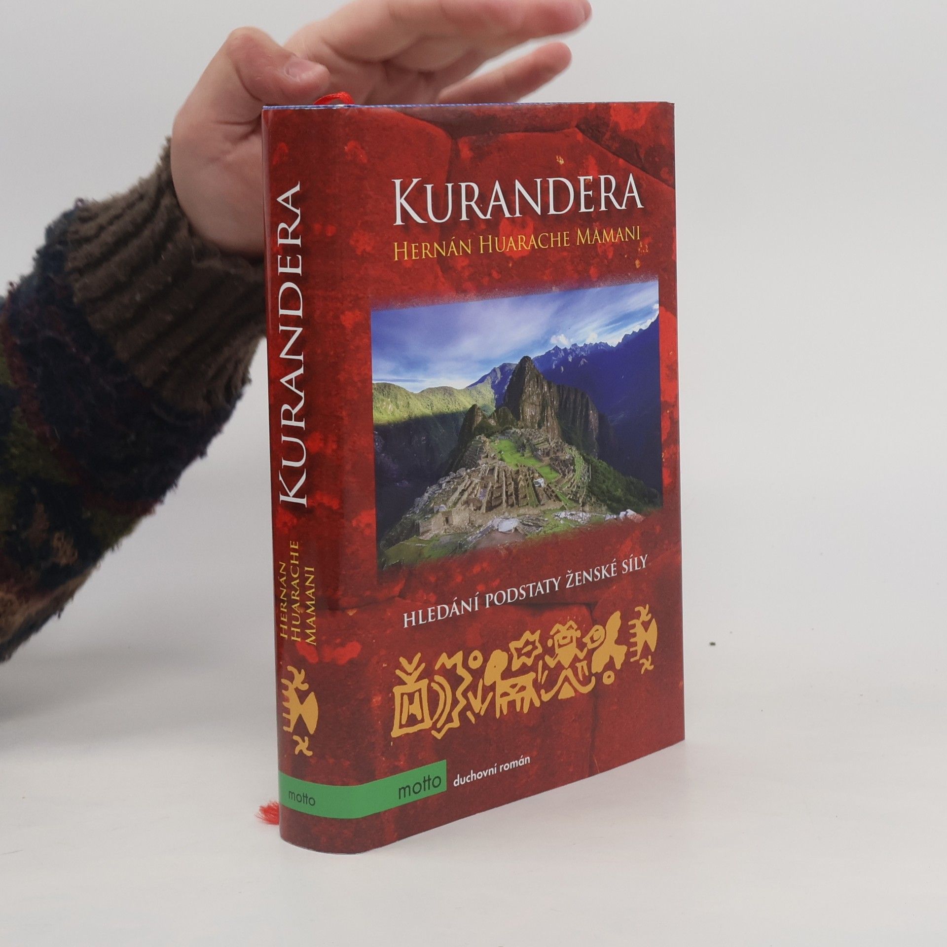 Hernán Huarache Mamani Kurandera. Hledání podstaty ženské síly