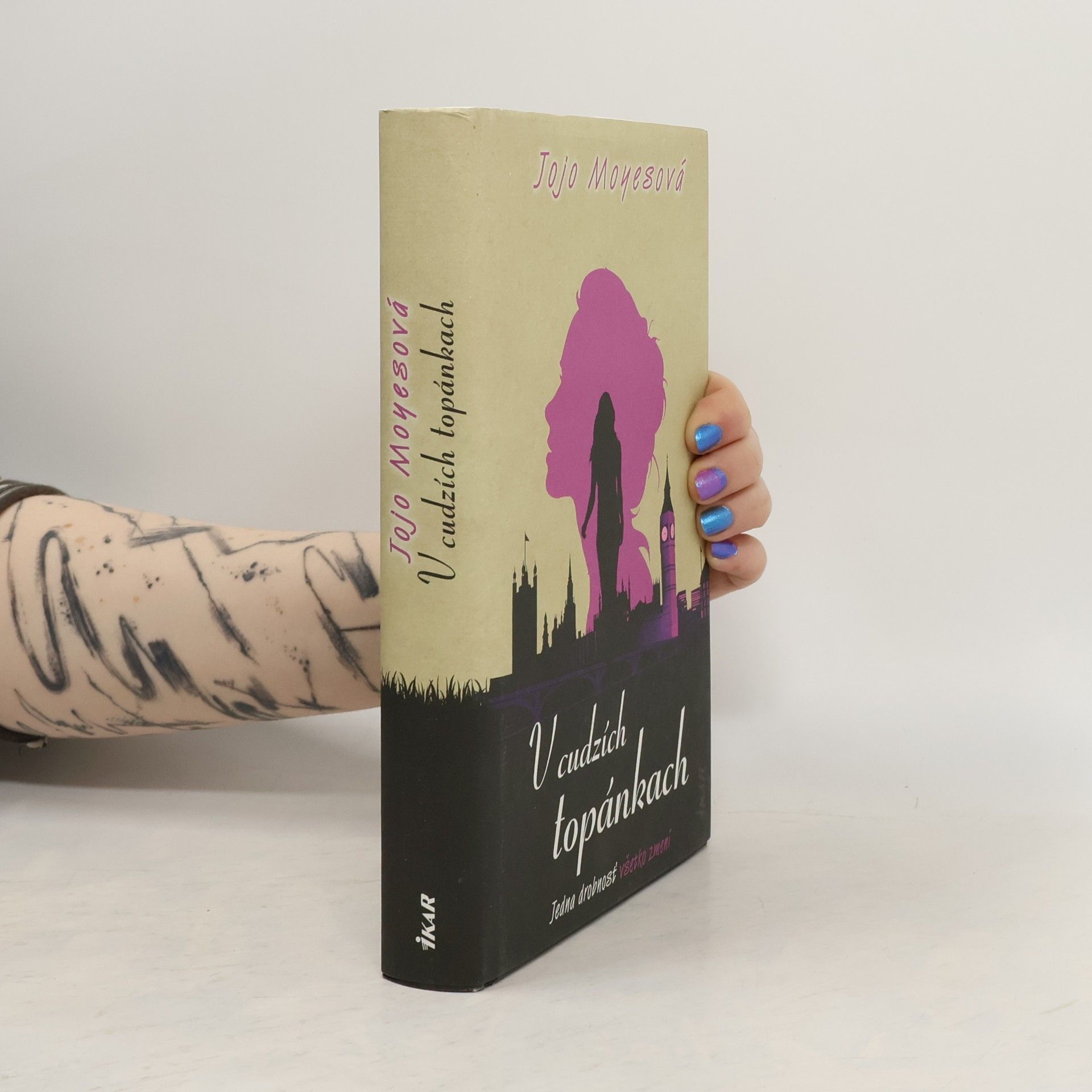 Jojo Moyes V cudzích topánkach