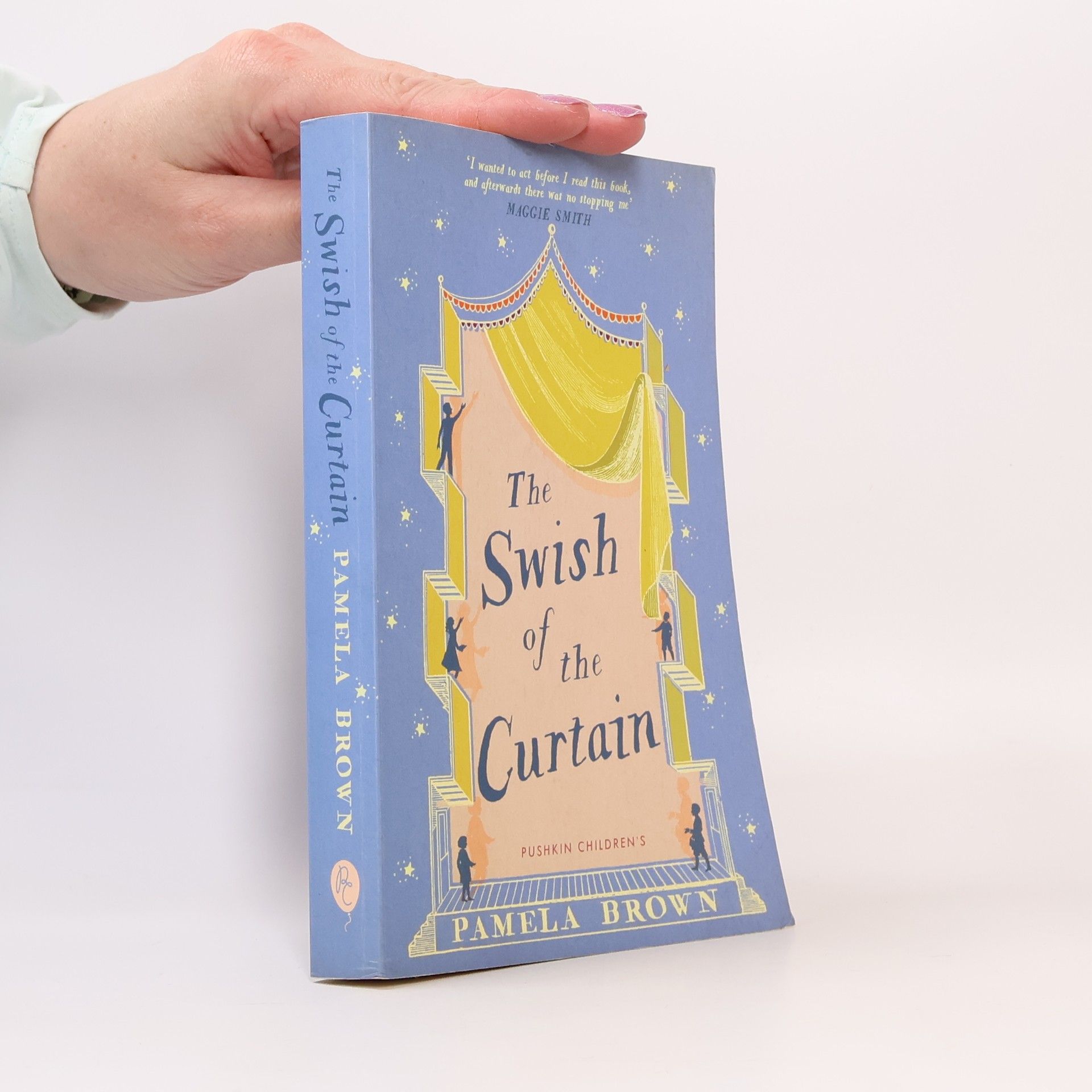 Pamela Brown The Swish of the Curtain (Blue Door 1)