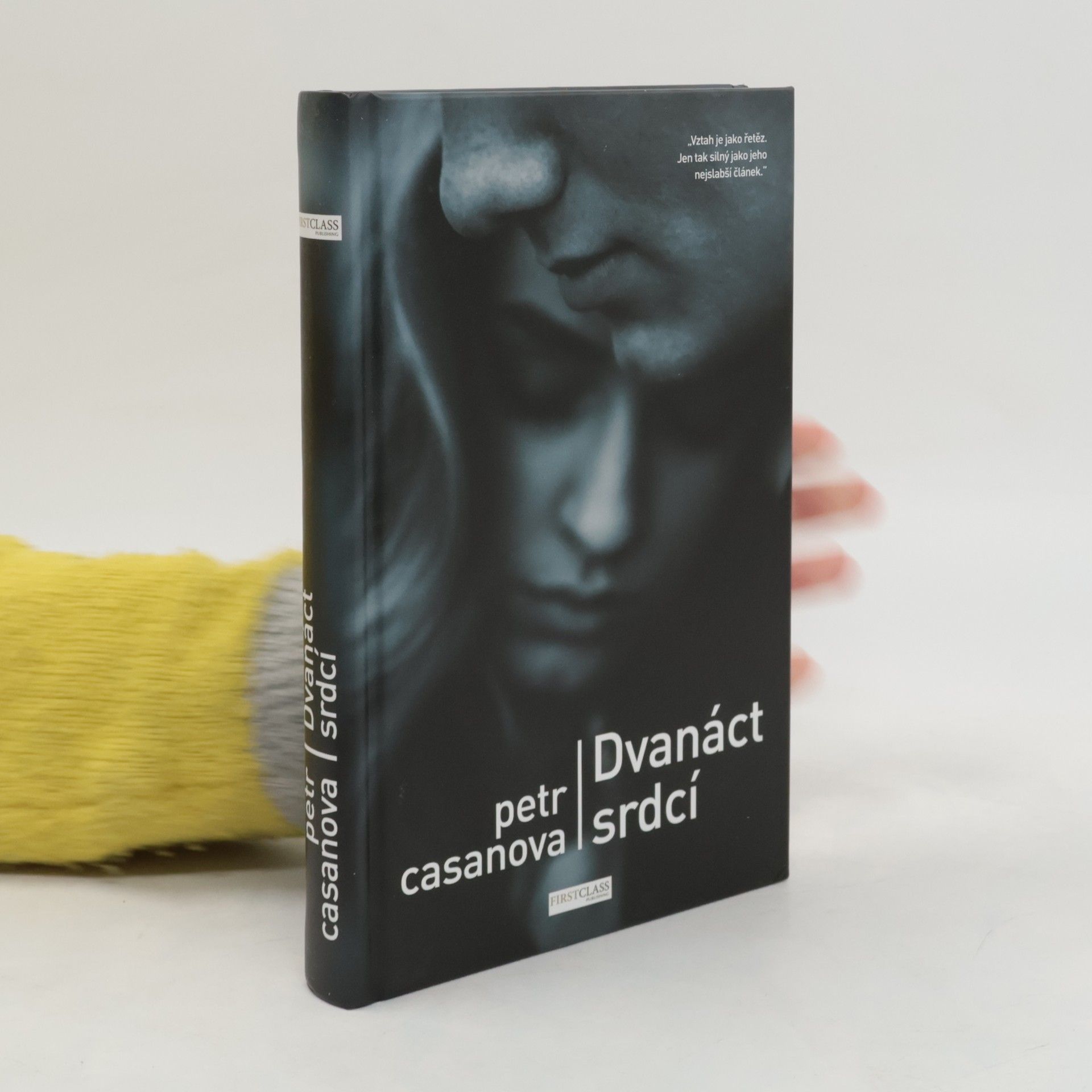 Petr Casanova Dvanáct srdcí