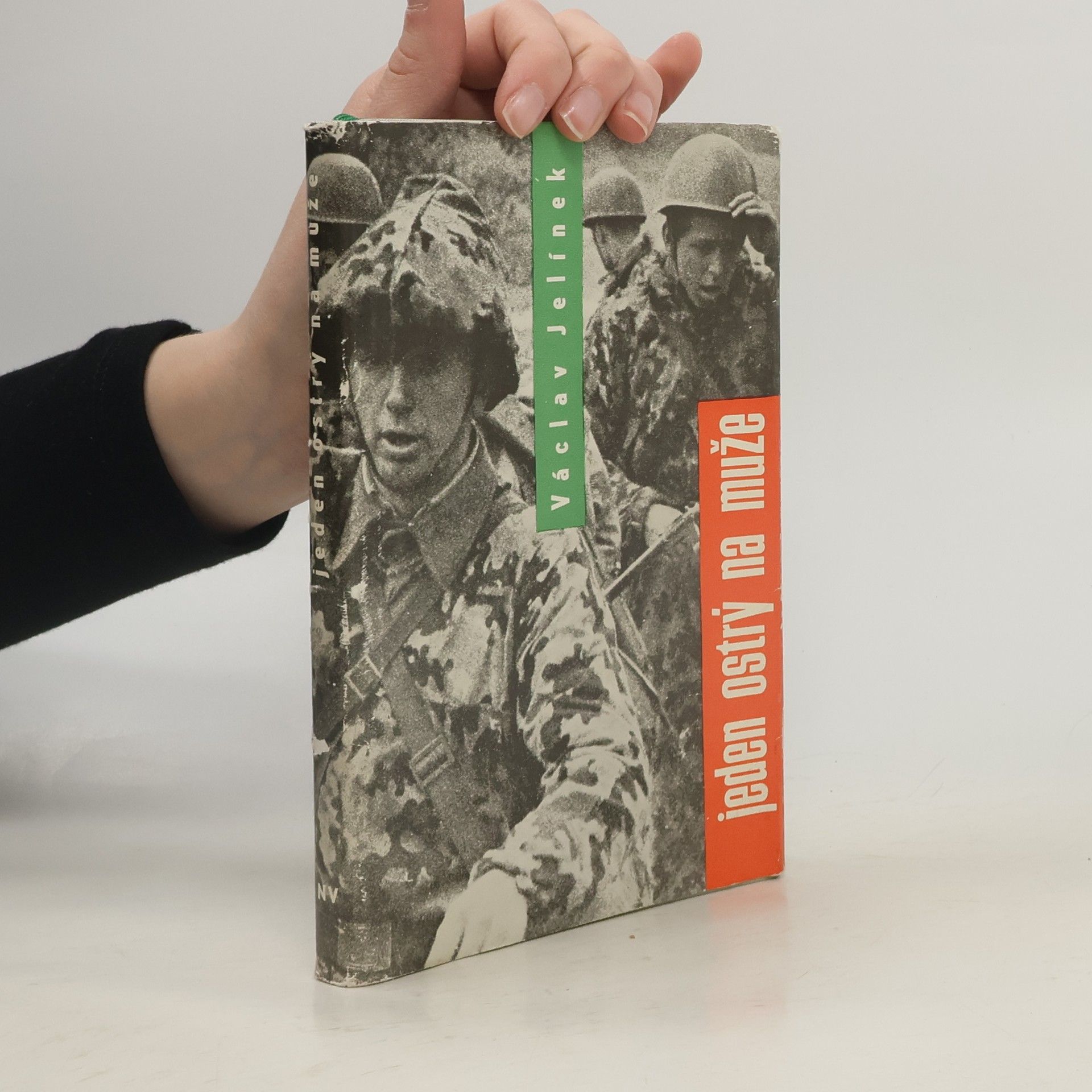 Václav Jelínek Jeden ostrý na muže