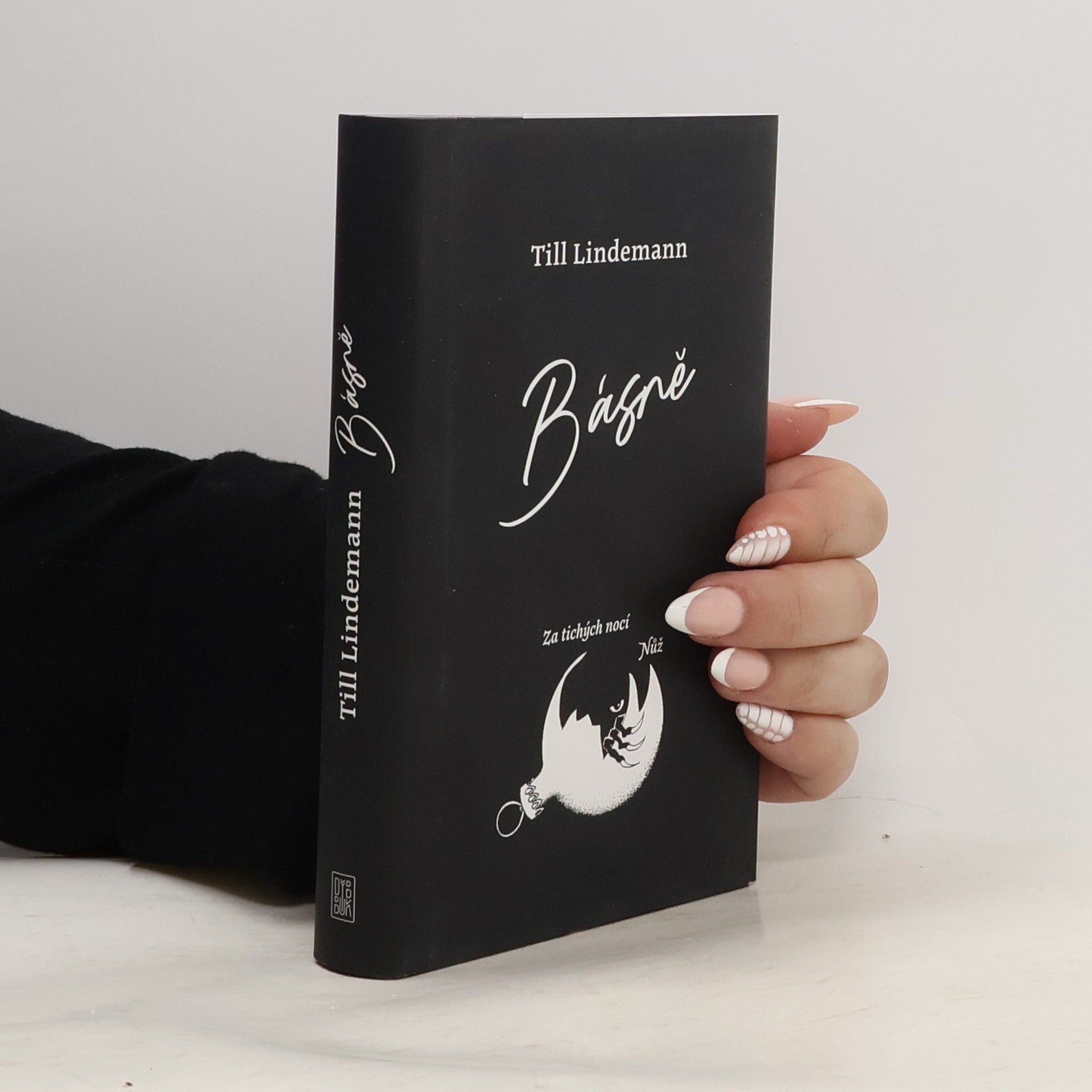 Básně: Za tichých nocí / Nůž