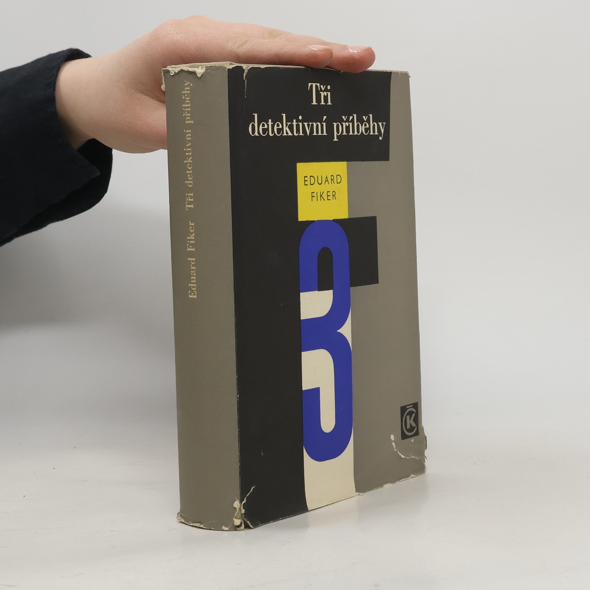 Eduard Fiker Tři detektivní příběhy