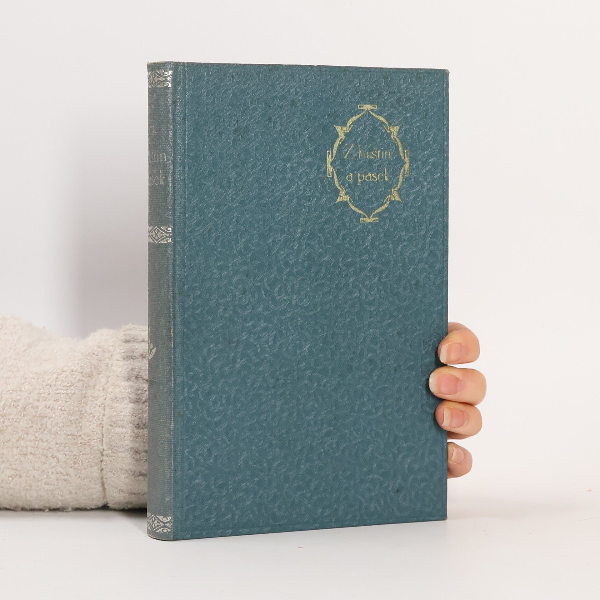 Krtil Franta Z huštin a pasek