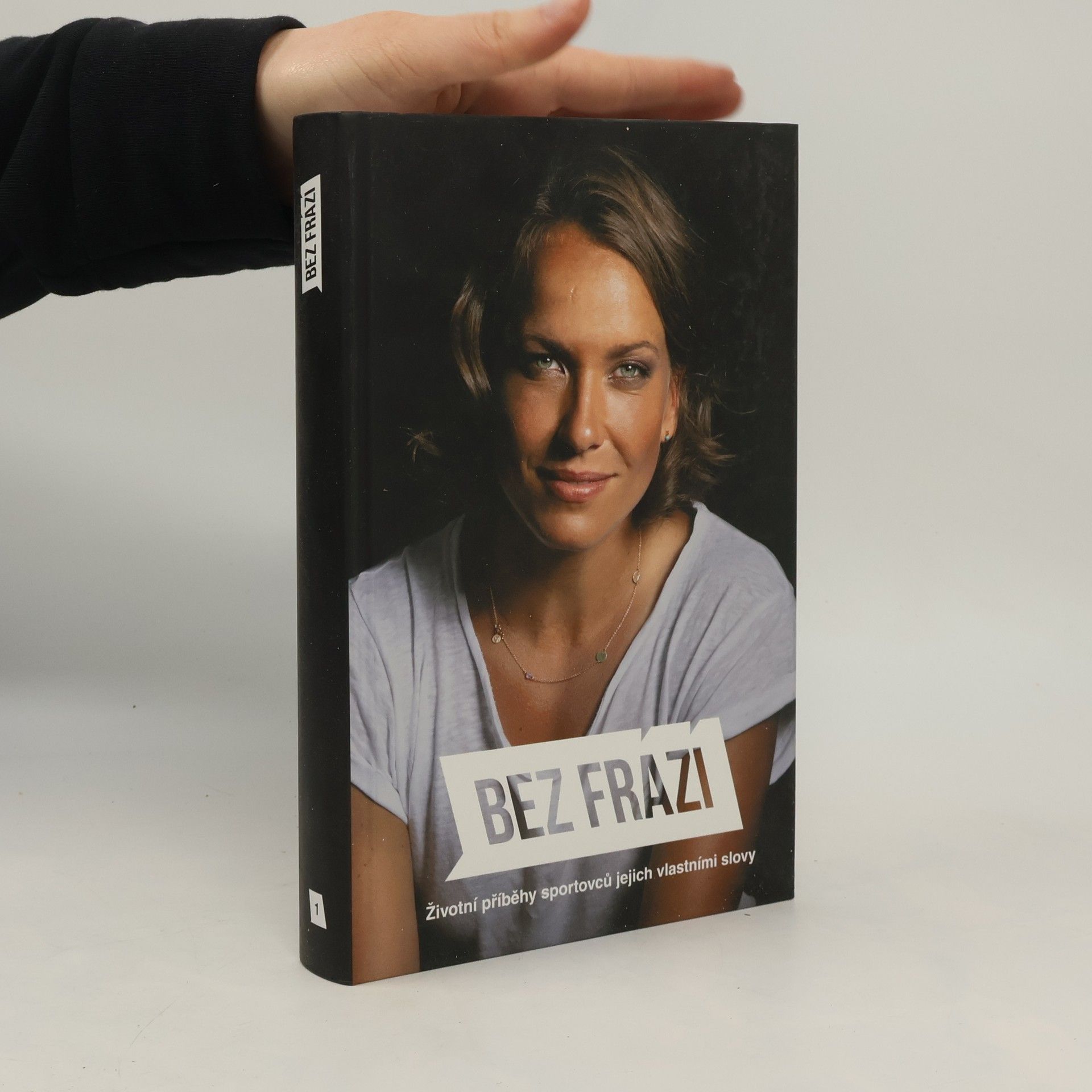 Kolektiv autorů Bez frází