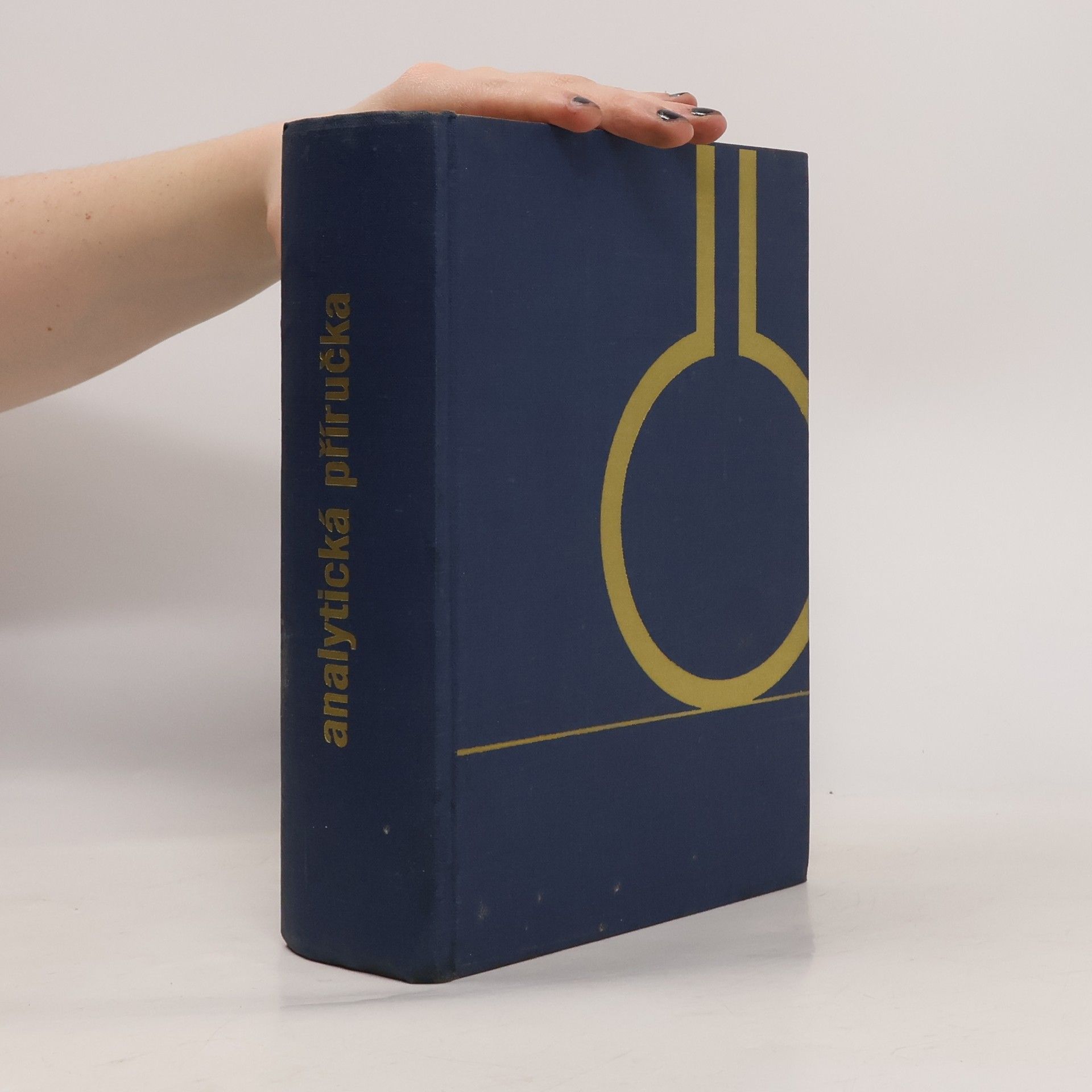 Autorenkollektiv Analytická příručka
