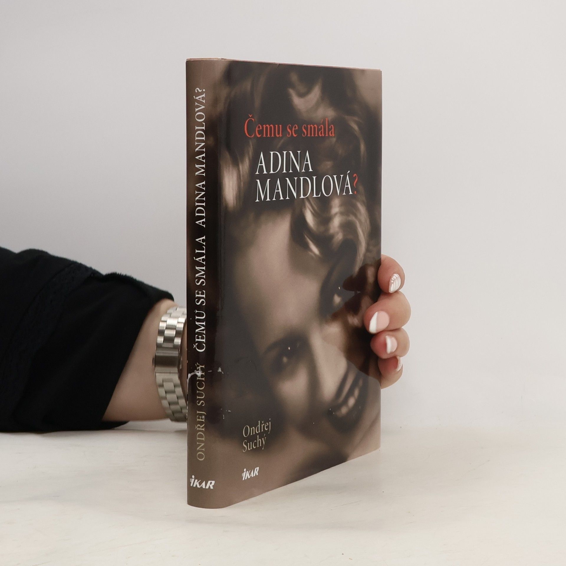 Ondřej Suchý Čemu se smála Adina Mandlová?