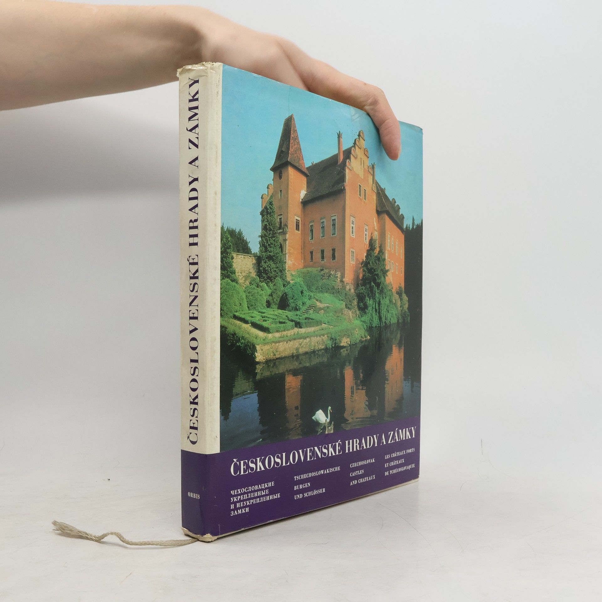 Československé hrady a zámky