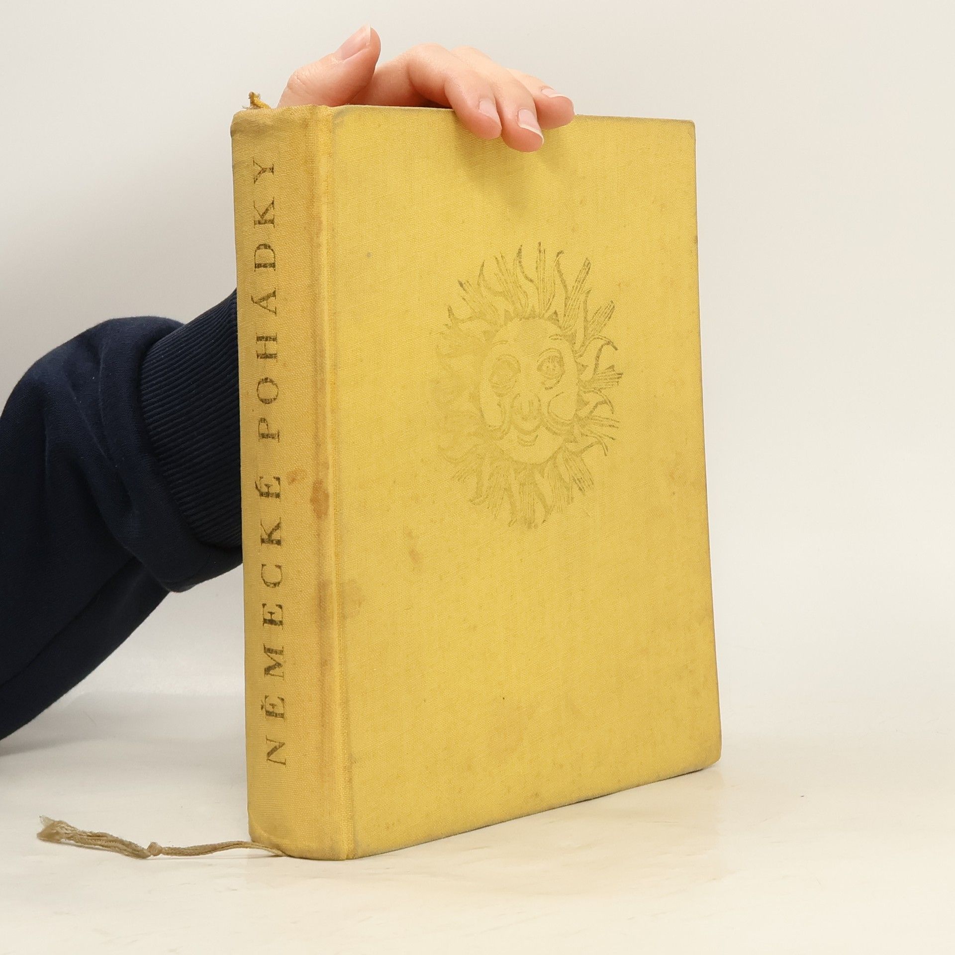 Eduard Petiška Sedmikráska