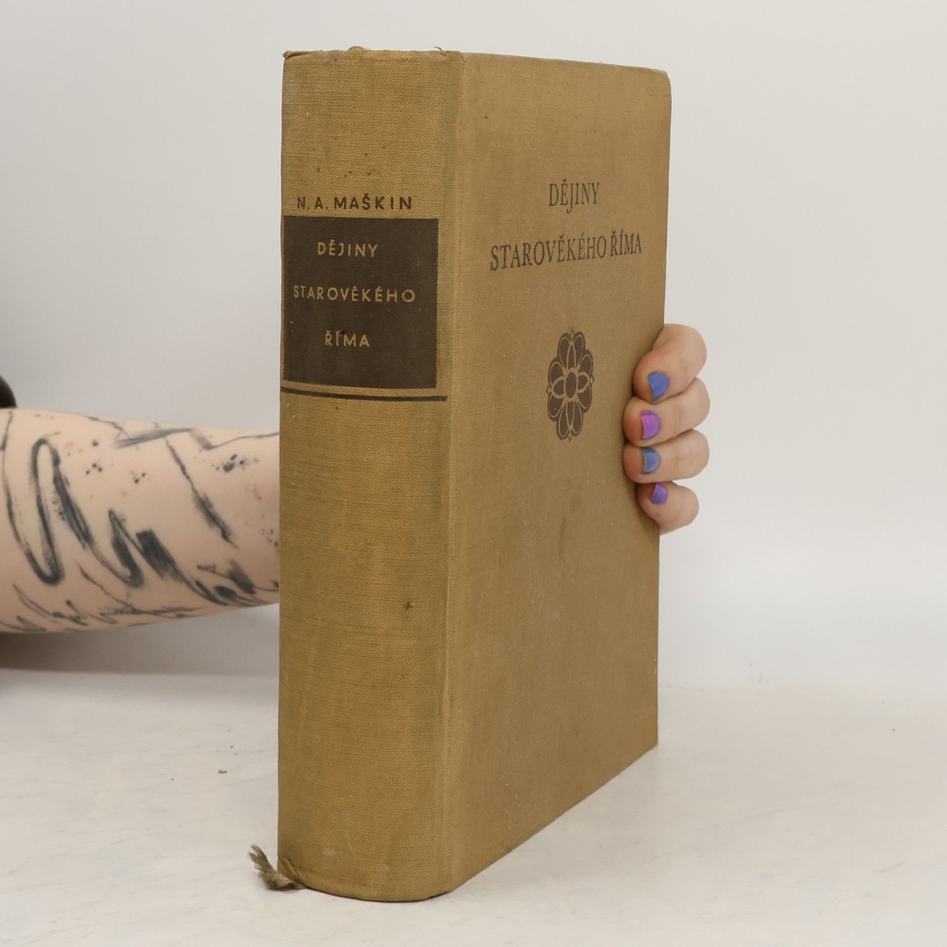 Nikolaj Aleksandrovič Maškin Dějiny starověkého Říma
