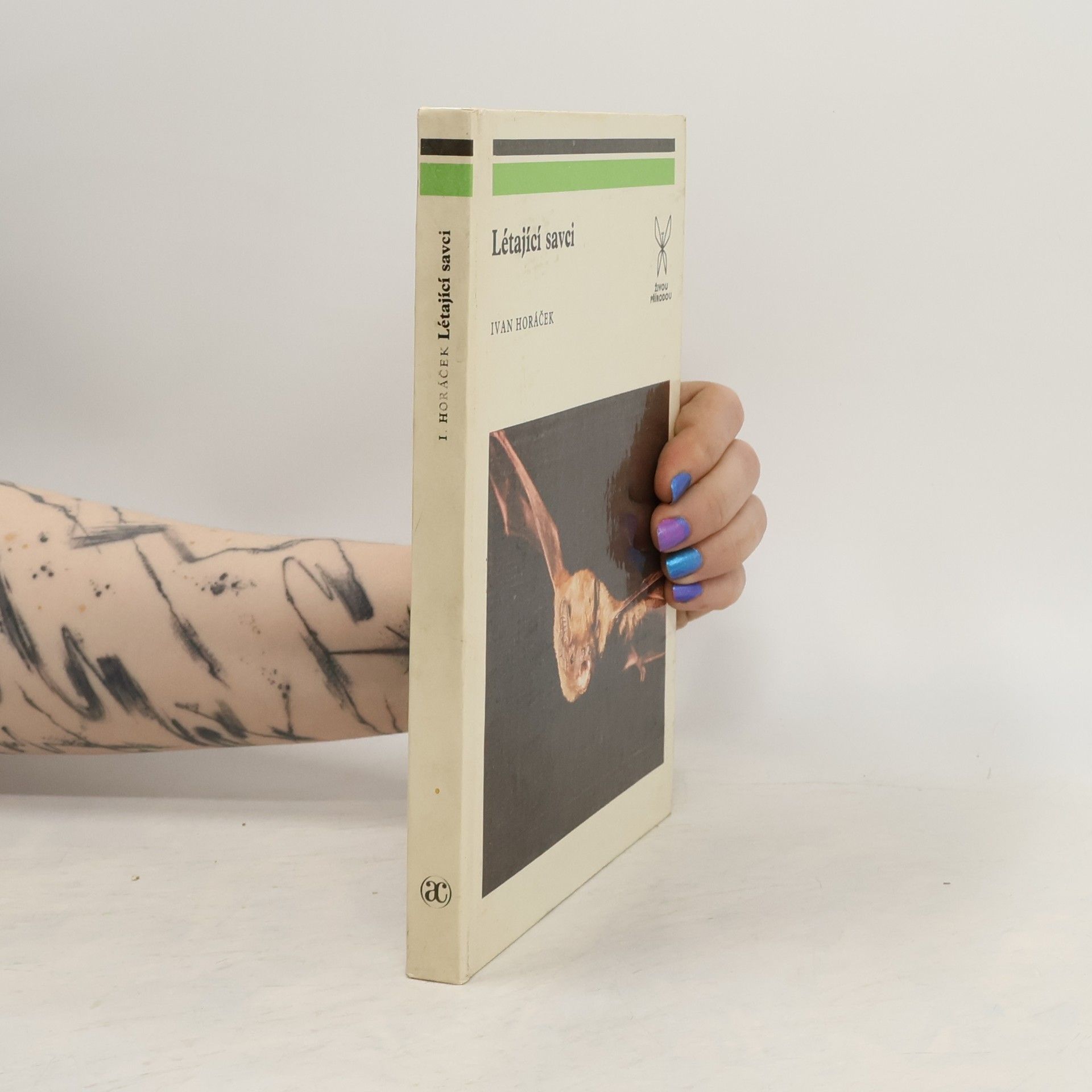 J. Červený Létající savci