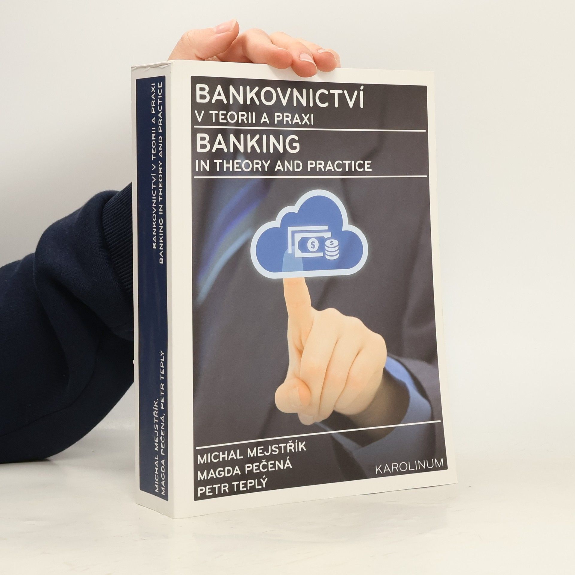 Bankovnictví v teorii a praxi