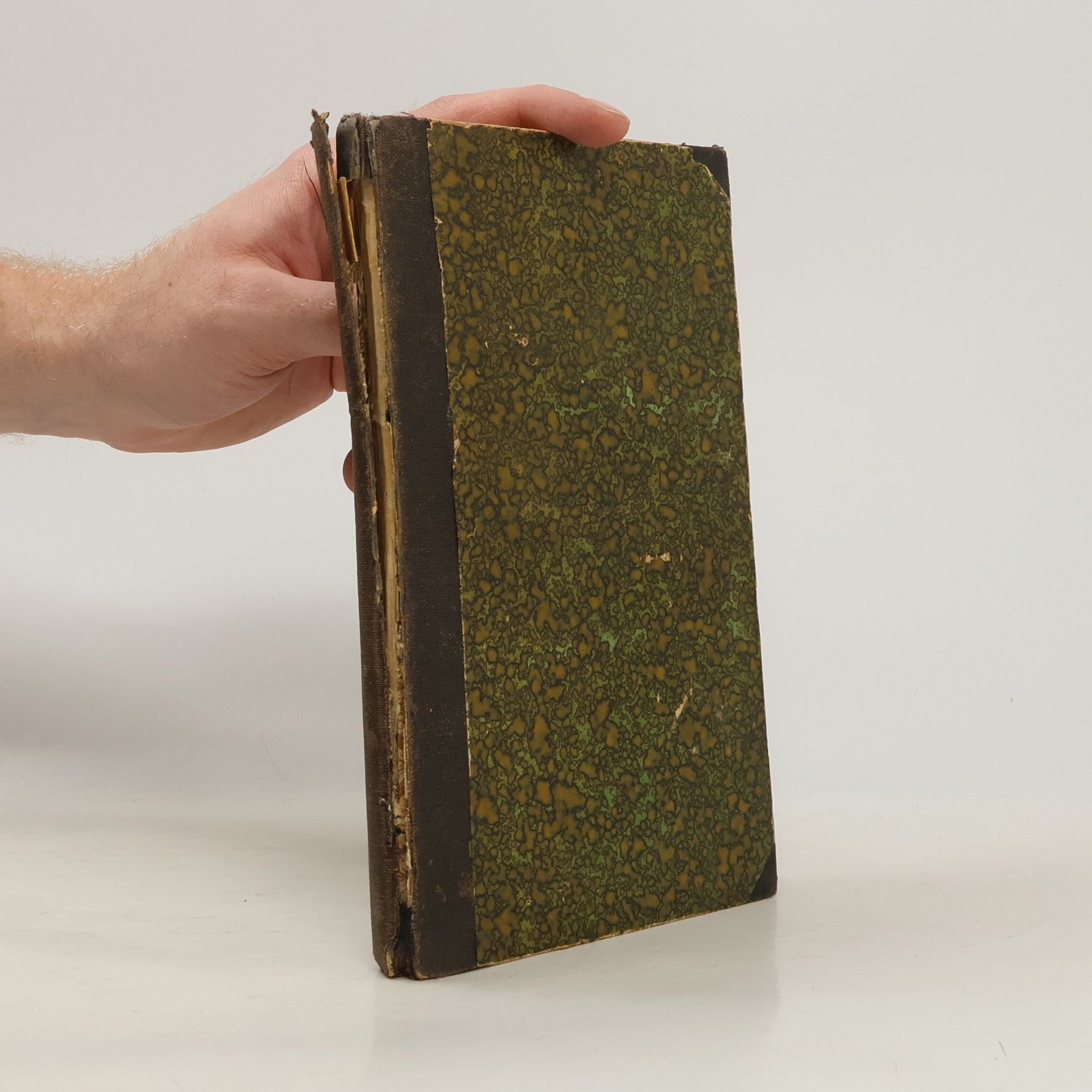 Antonii Ferdynand Ossendowski Zemí lidí, zvířat a bohů