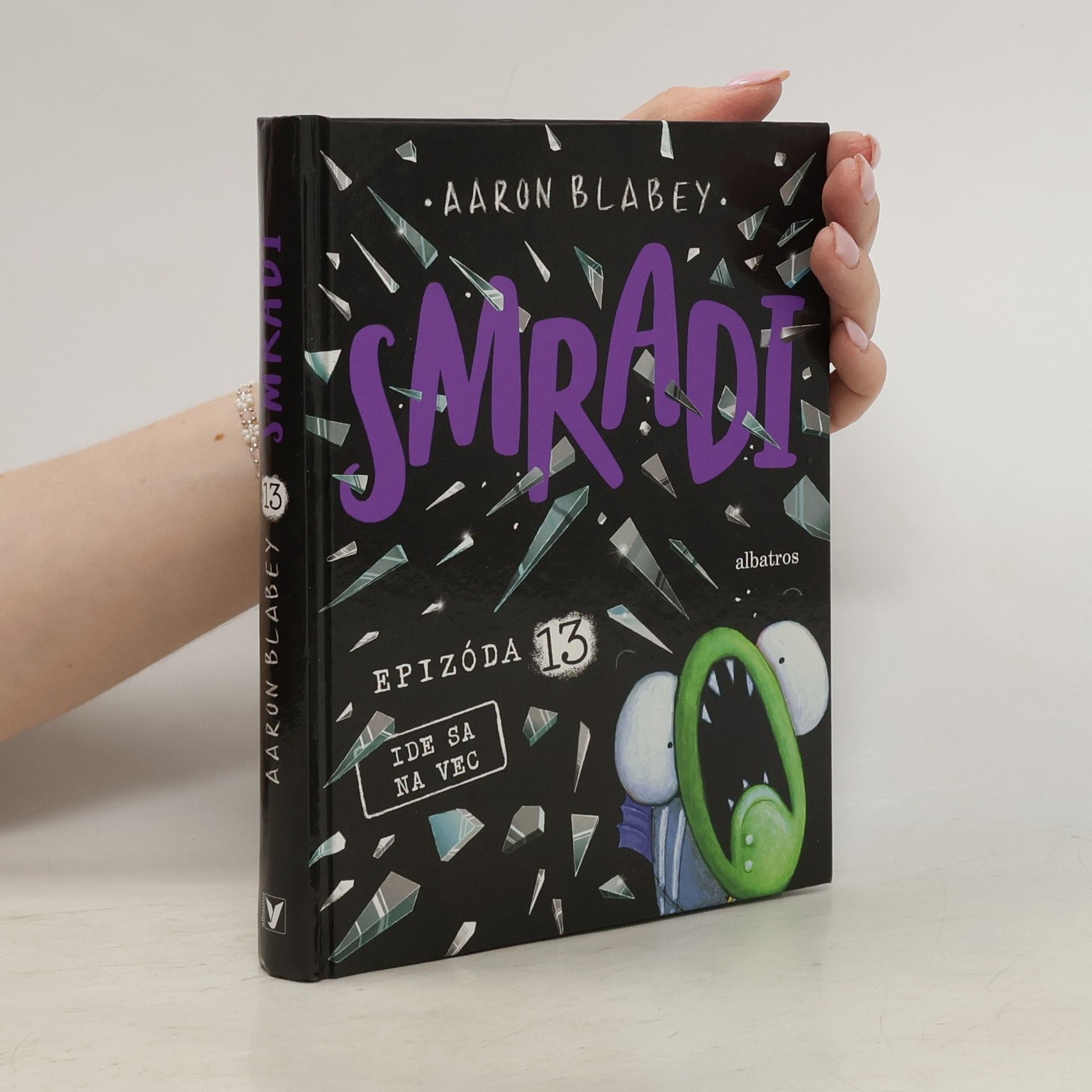 Aaron Blabey Smradi. 13