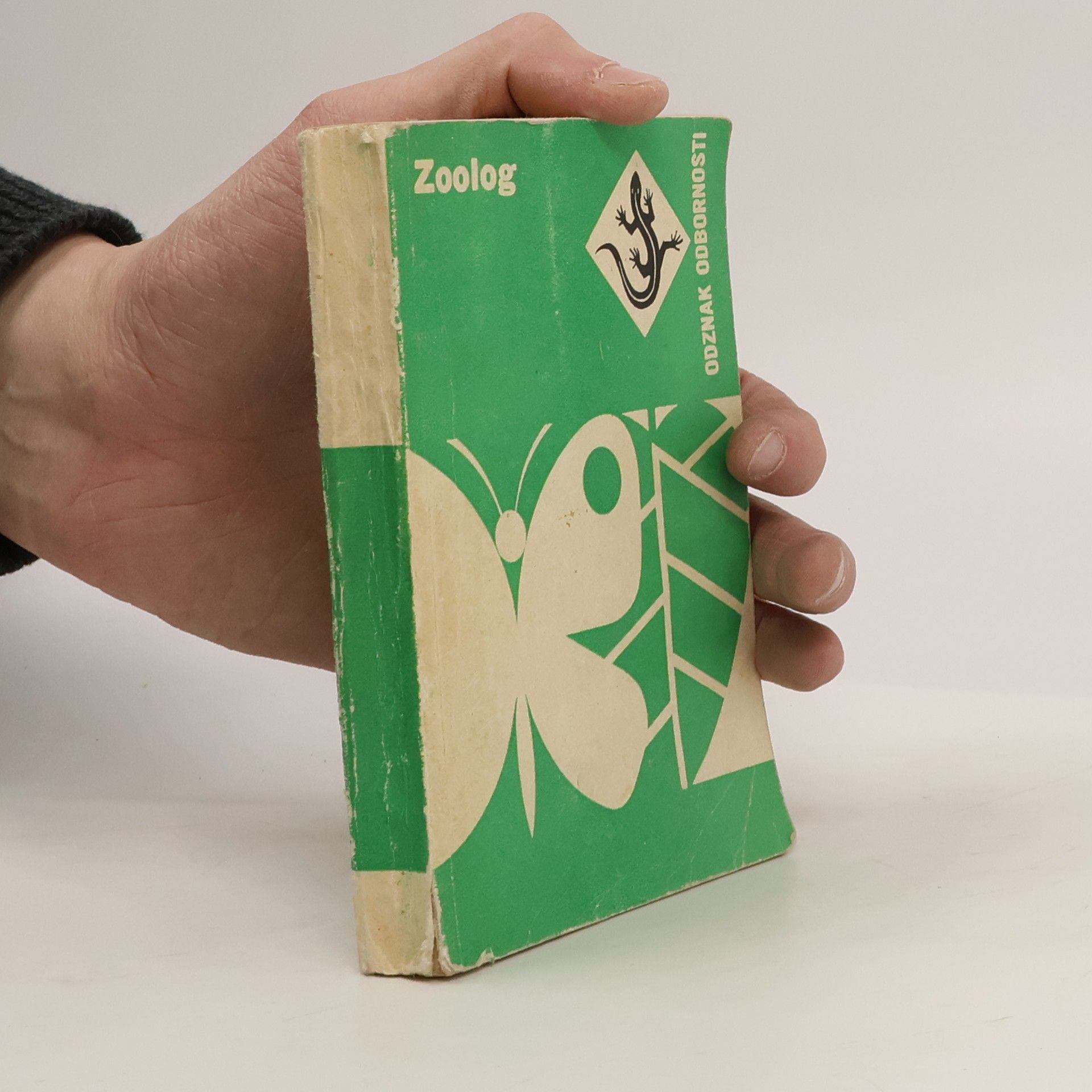 Helena Kholová Zoolog : rady a návody k plnění a získání odznaku odbornosti Zoolog