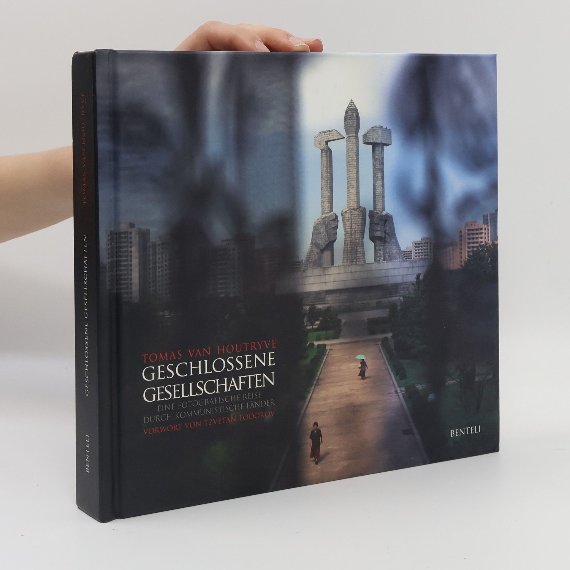 Tomas Van Houtryve Geschlossene Gesellschaften