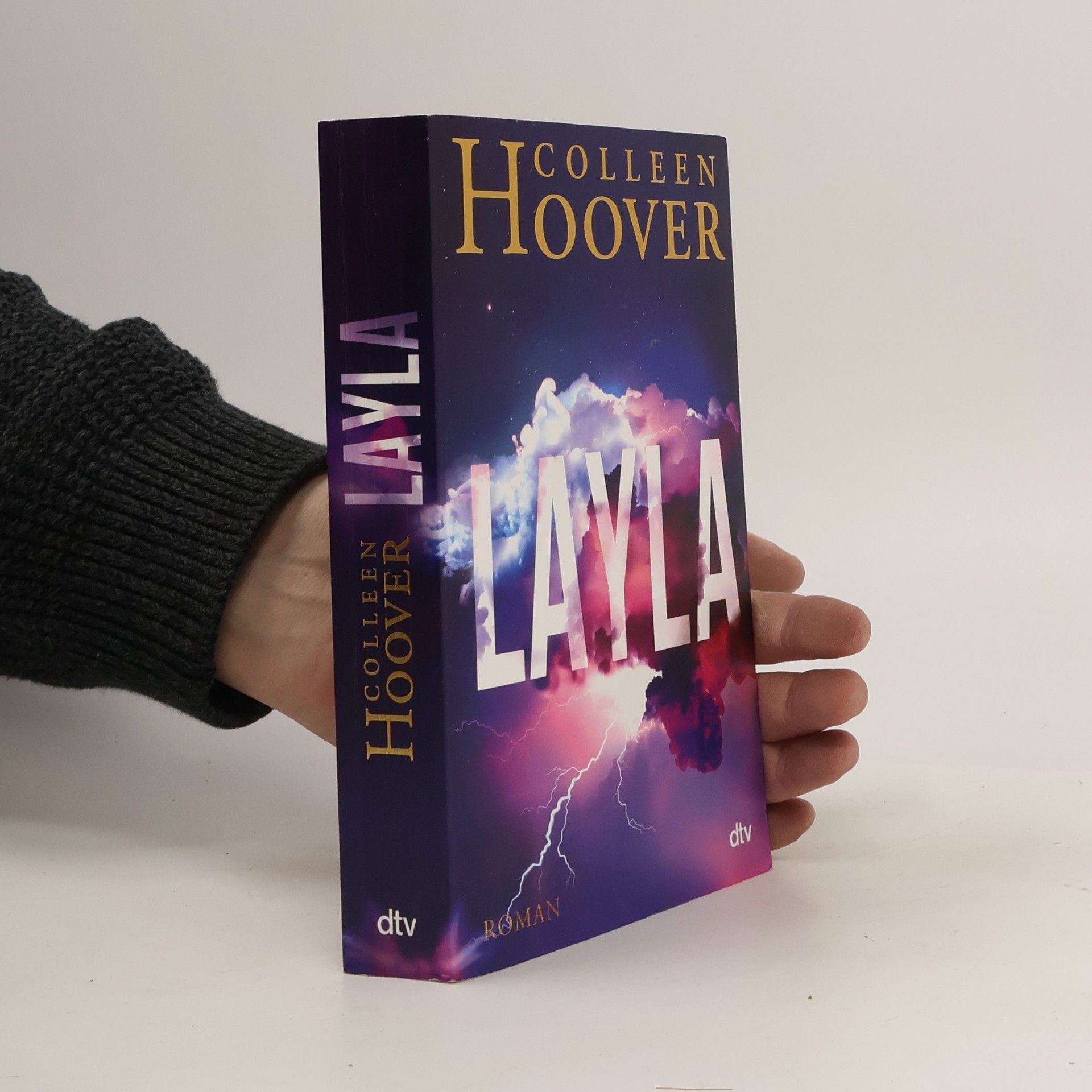 Colleen Hoover Layla