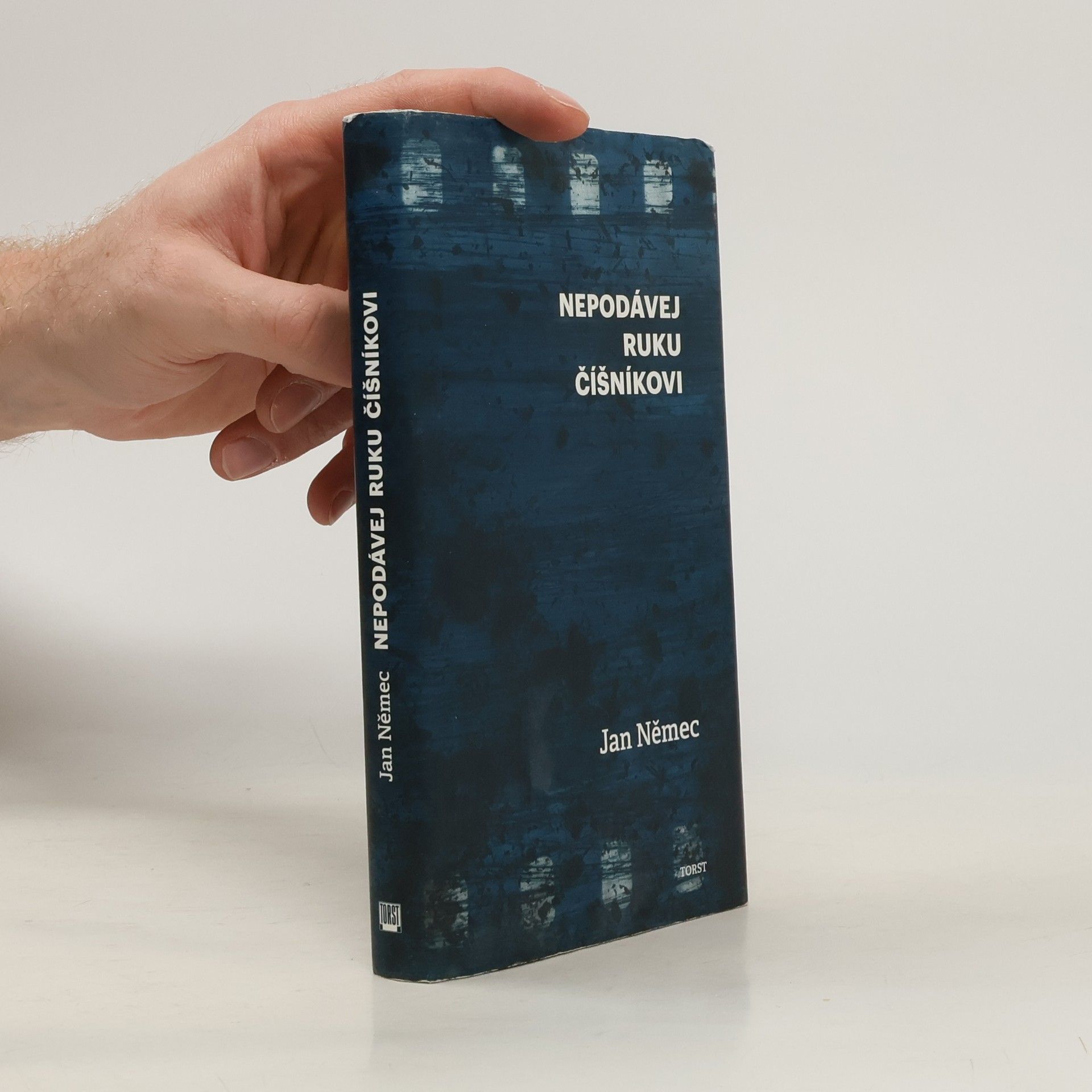 Jan Němec Nepodávej ruku číšníkovi