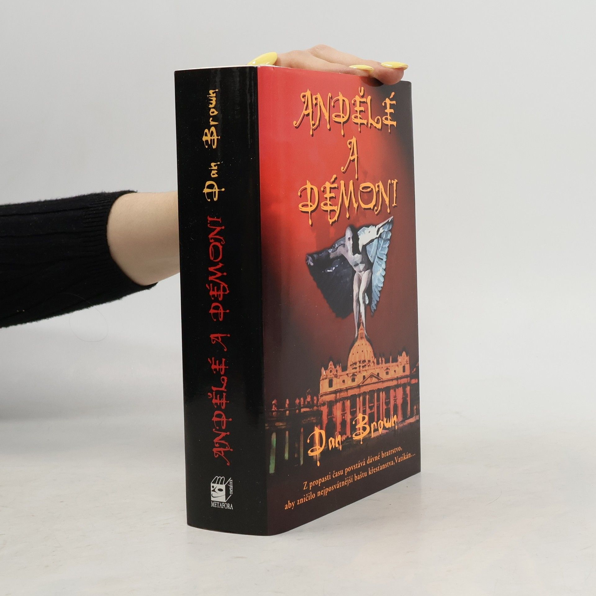 Dan Brown Andělé a démoni