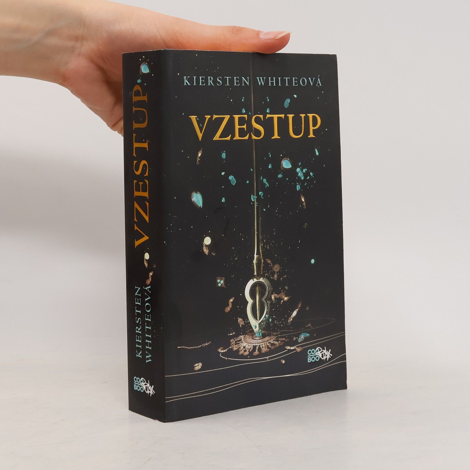 Kiersten White Vzestup: Dobyvatelská sága 2