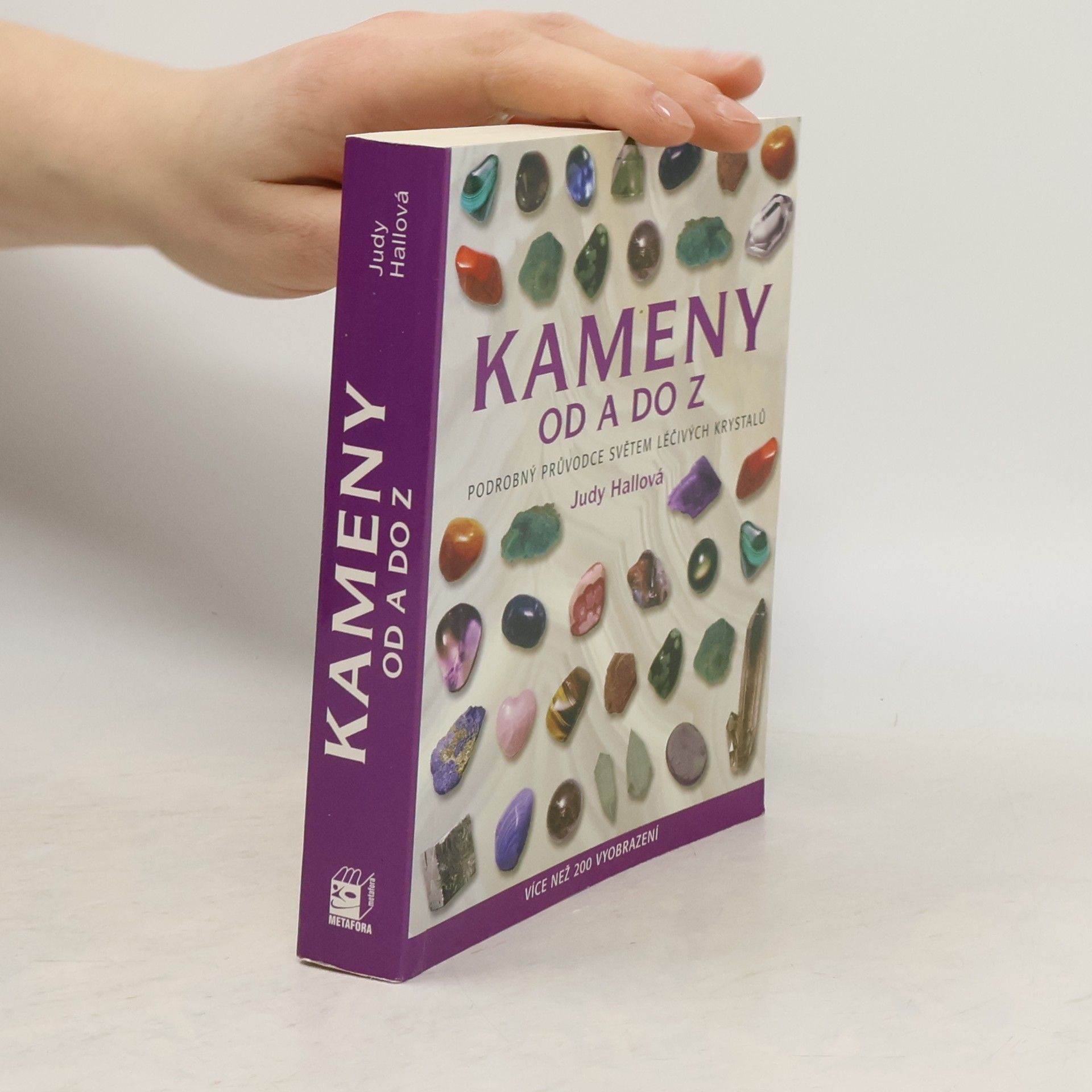 Judy Hall Kameny od A do Z