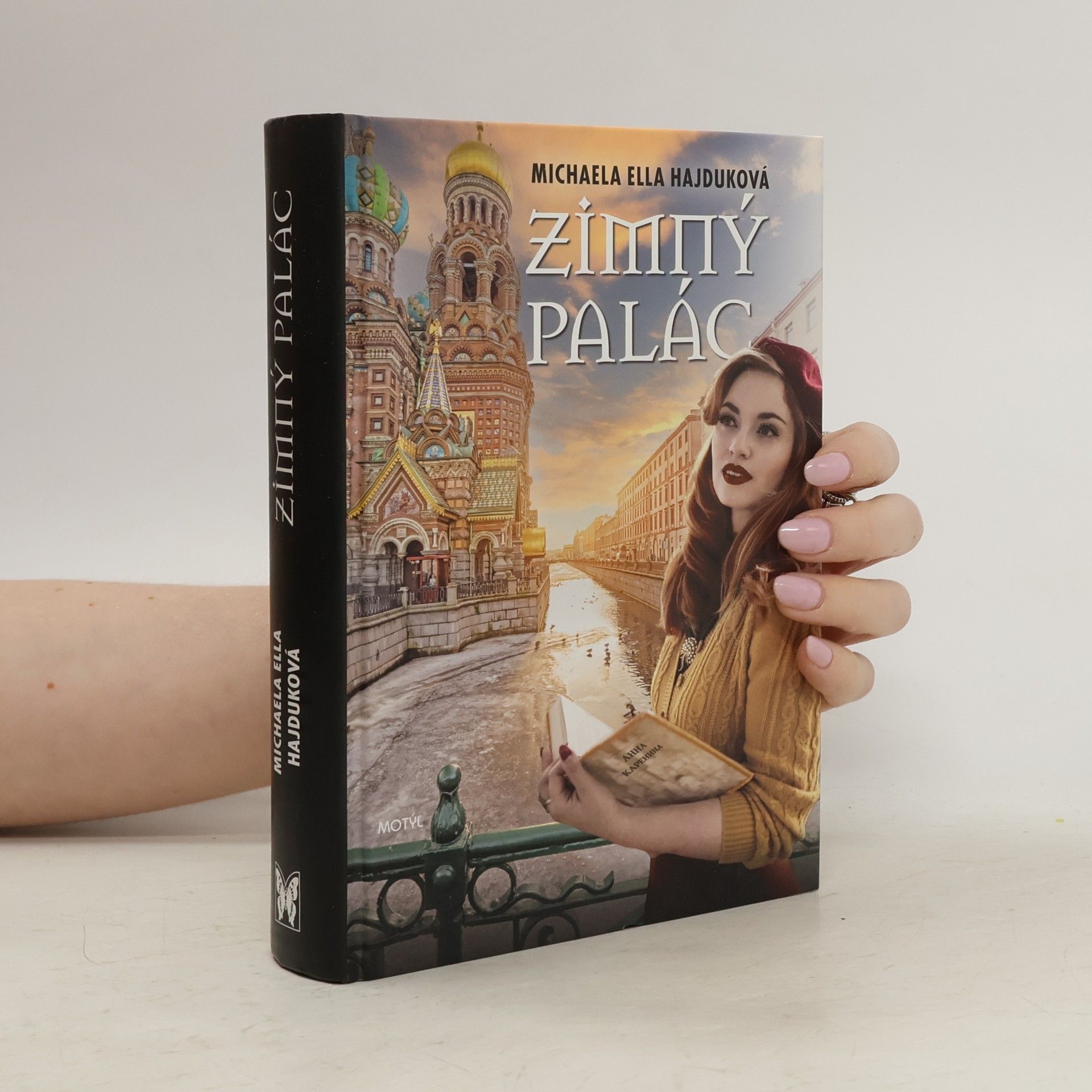 Michaela Ella Hajduková Zimný palác