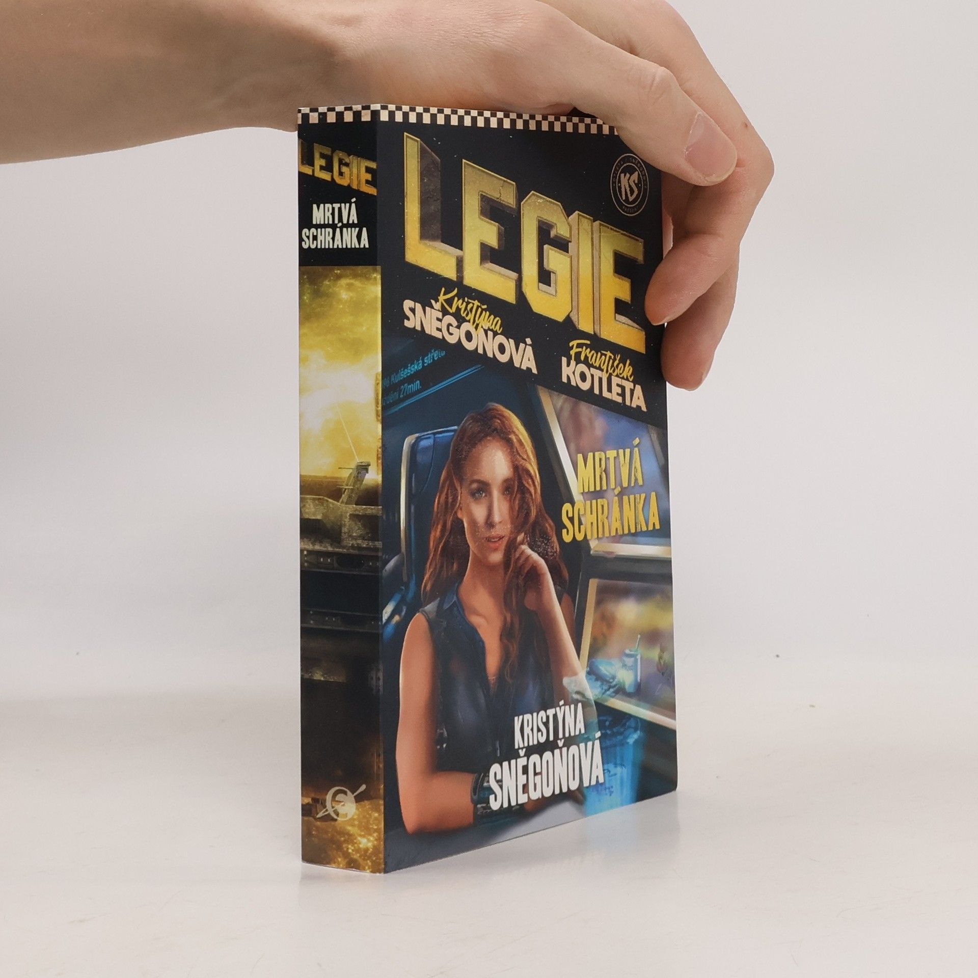 Kristýna Sněgoňová Legie. Mrtvá schránka