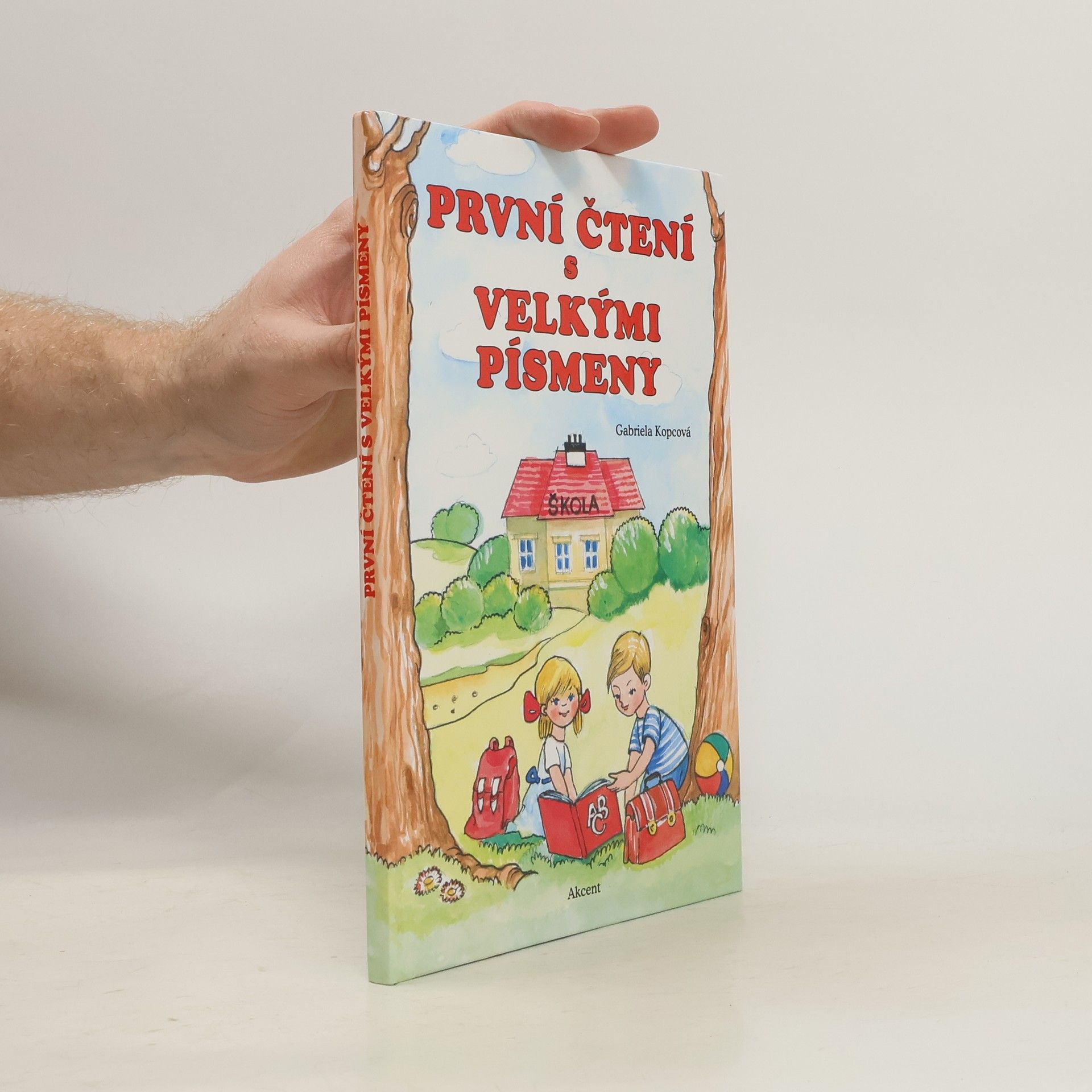 Gabriela Kopcová První čtení s velkými písmeny