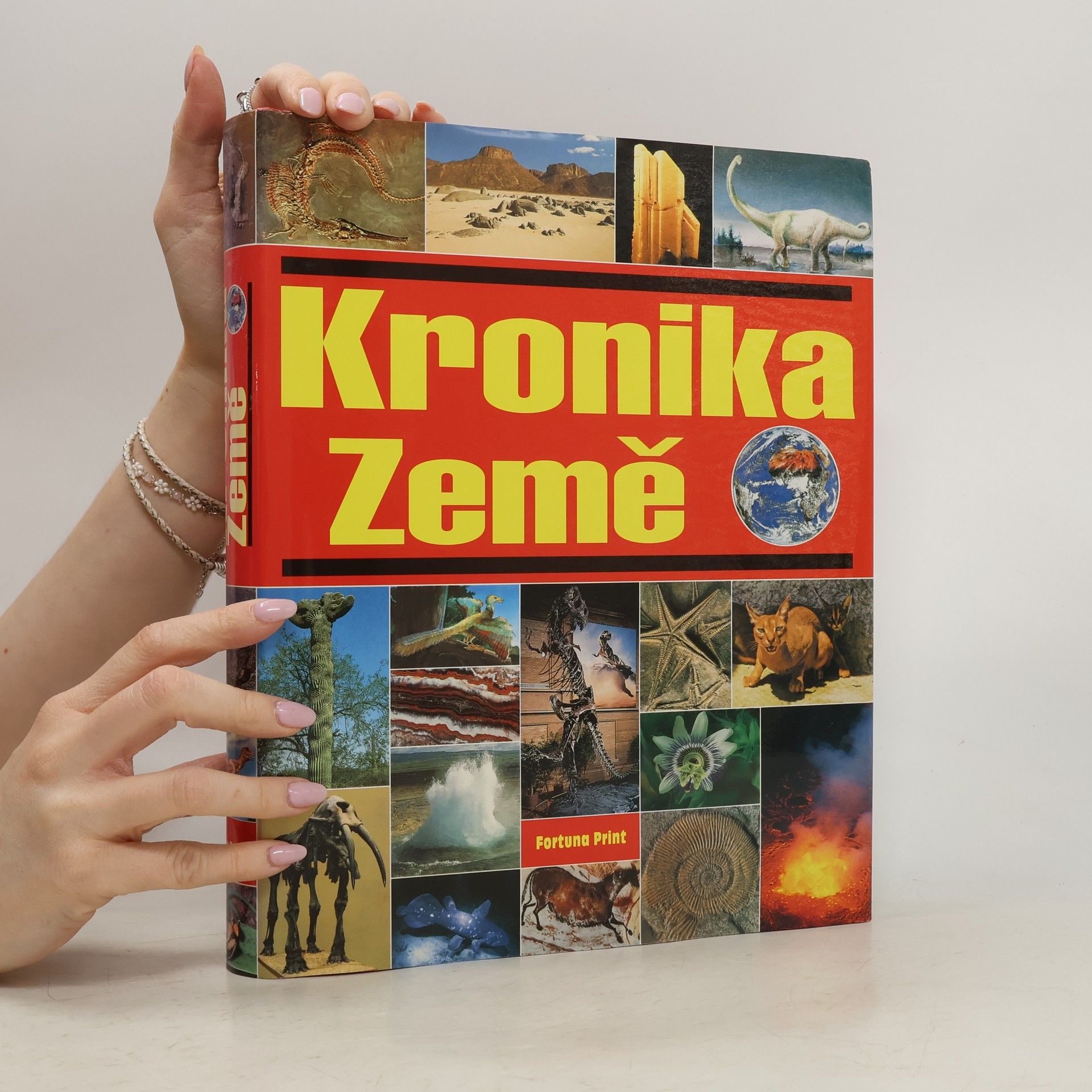 Auteurscollectief Kronika Země