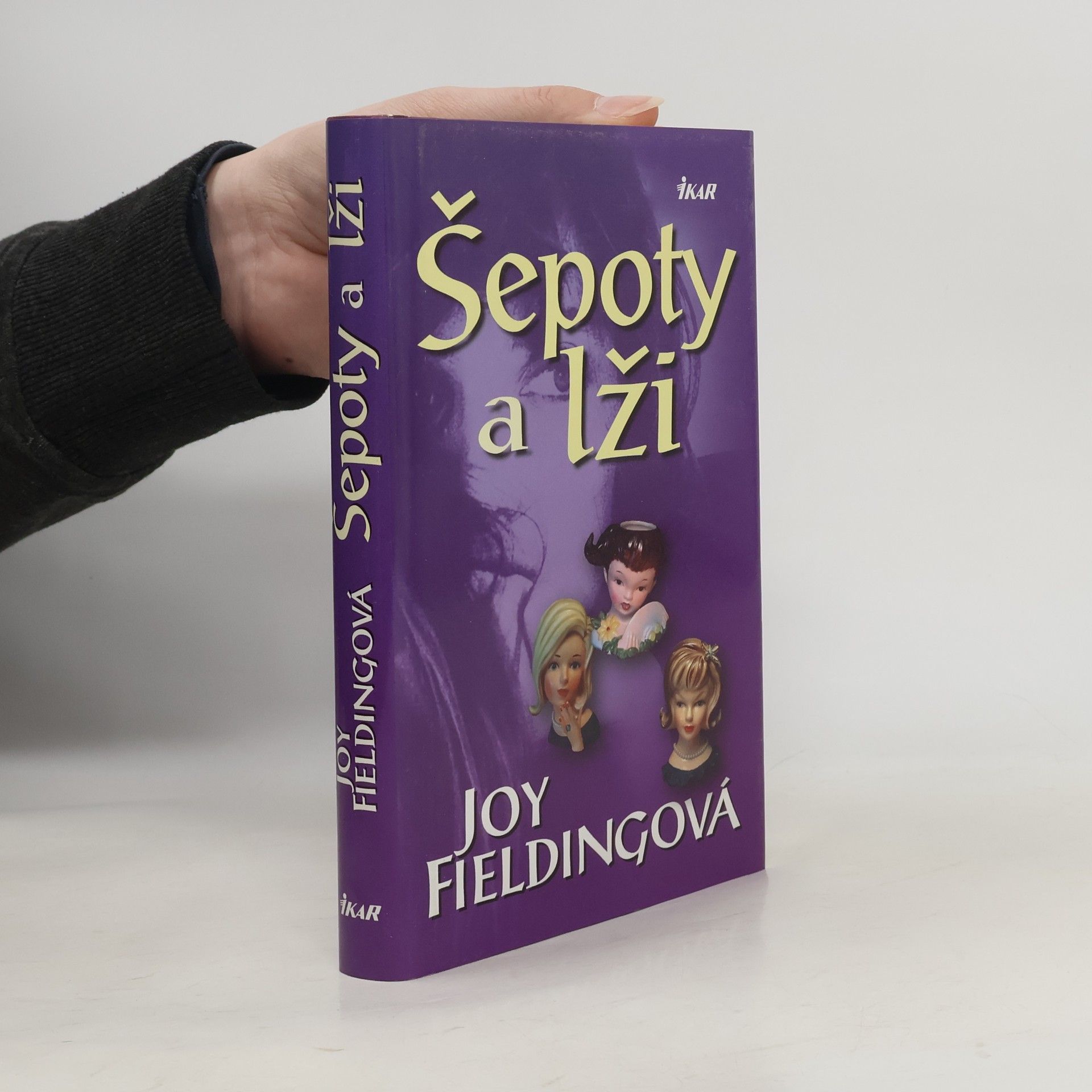 Joy Fielding Šepoty a lži