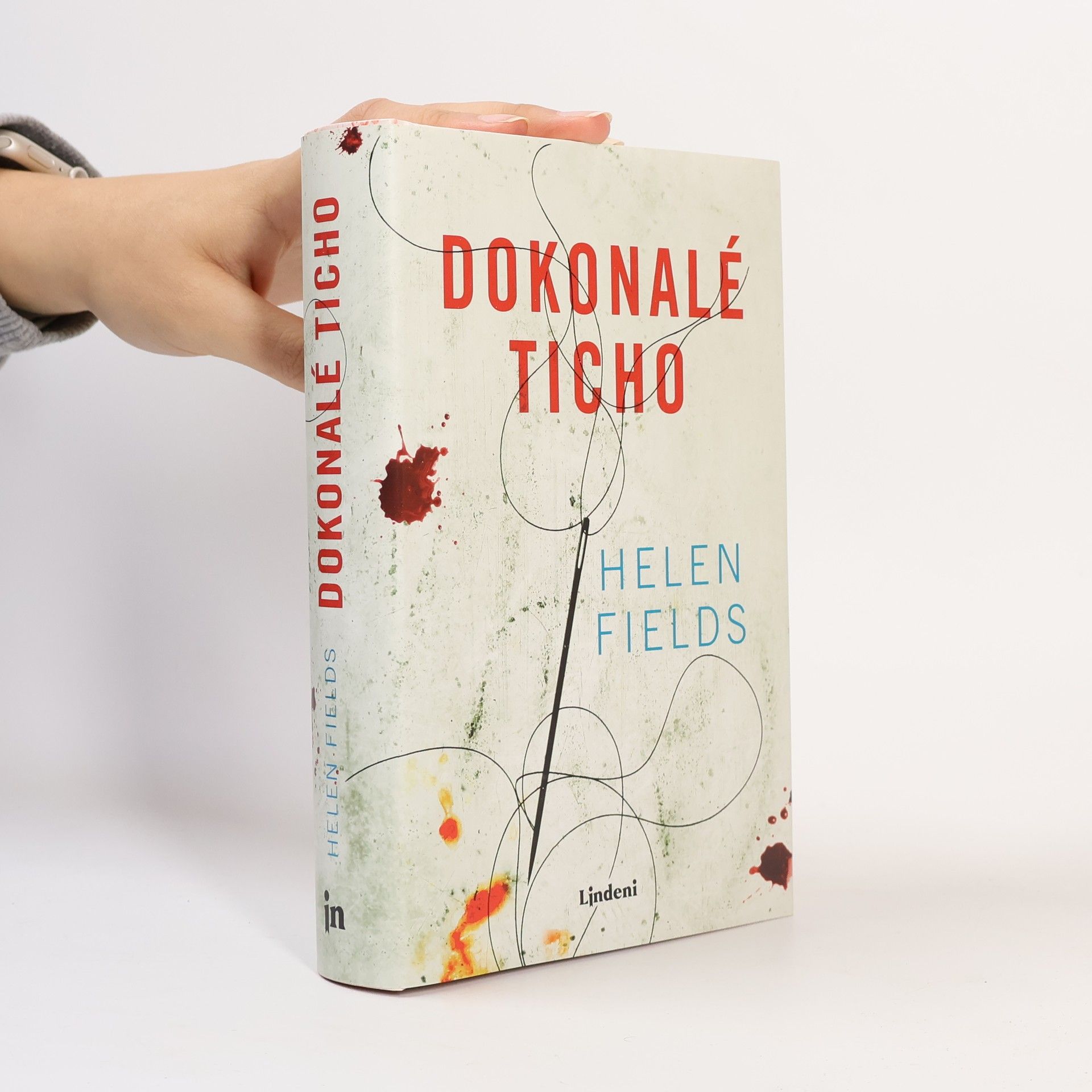 Helen Fields Dokonalé ticho