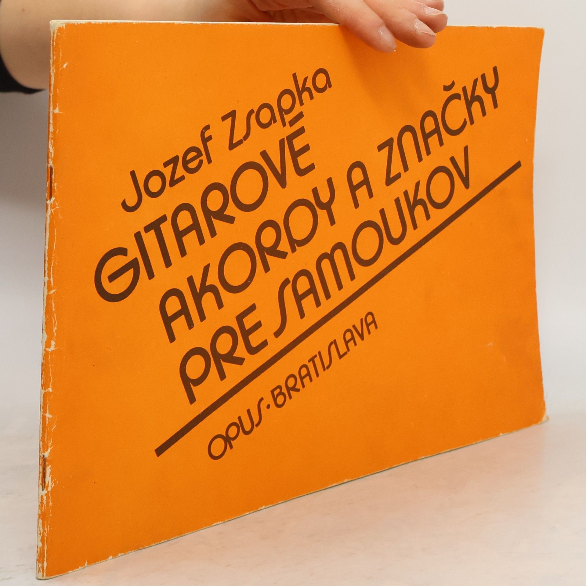 Jozef Zsapka Gitarové akordy a značky pre samoukov