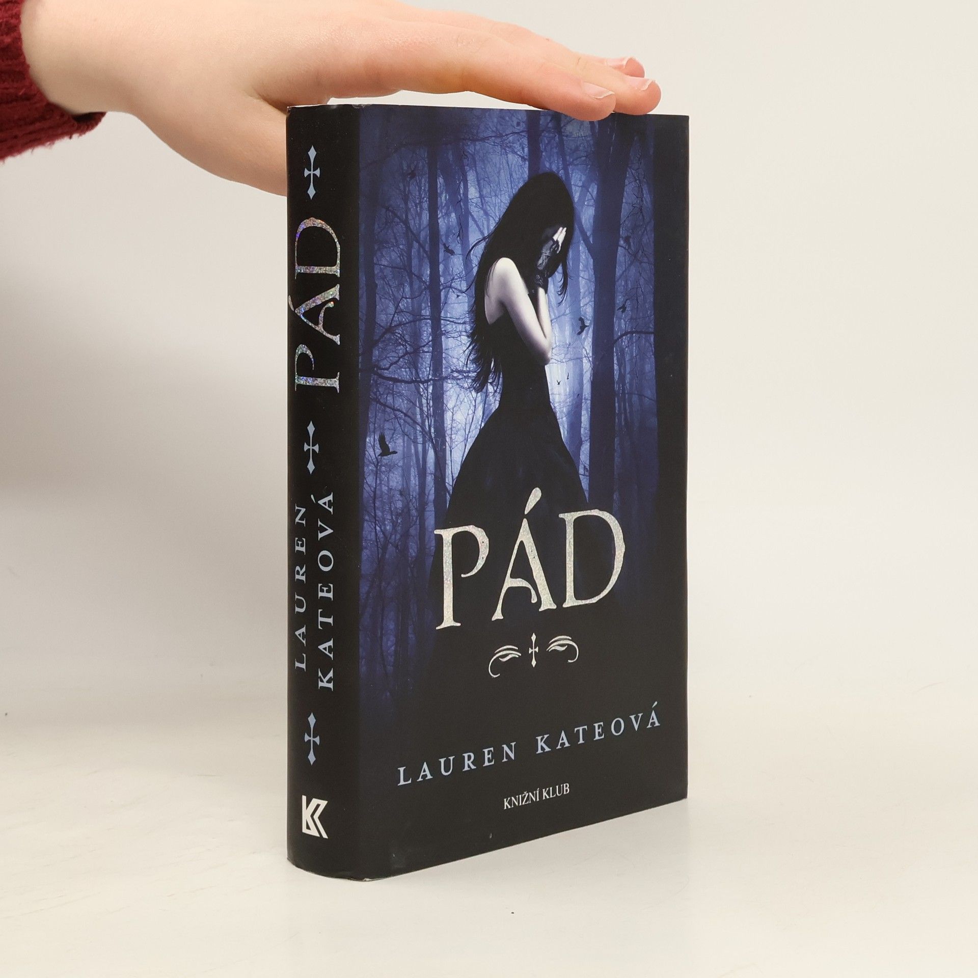 Lauren Kate Pád