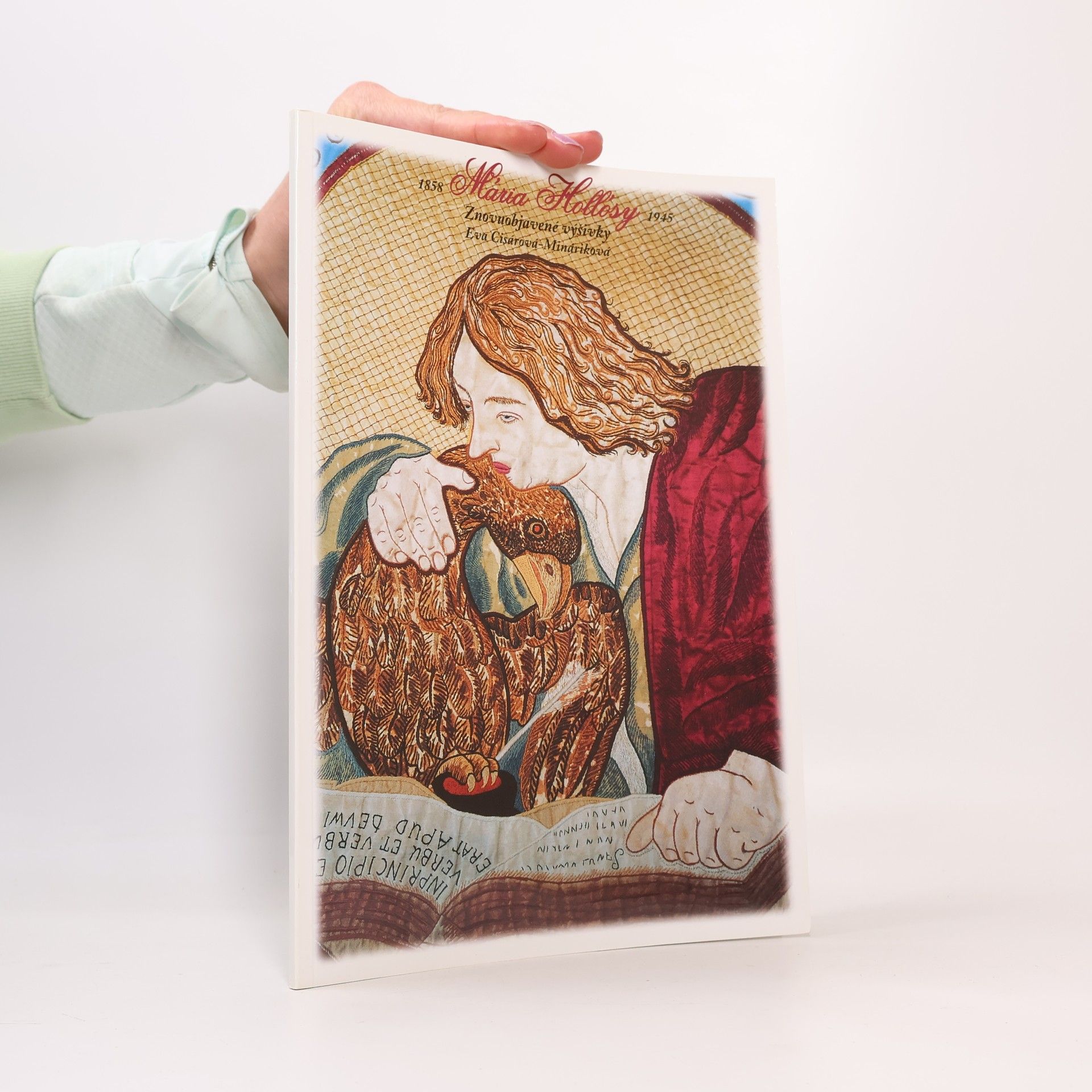 Magdaléna M. Zubercová Mária Hollósy 1858-1945. Znovuobjavenie výšivky