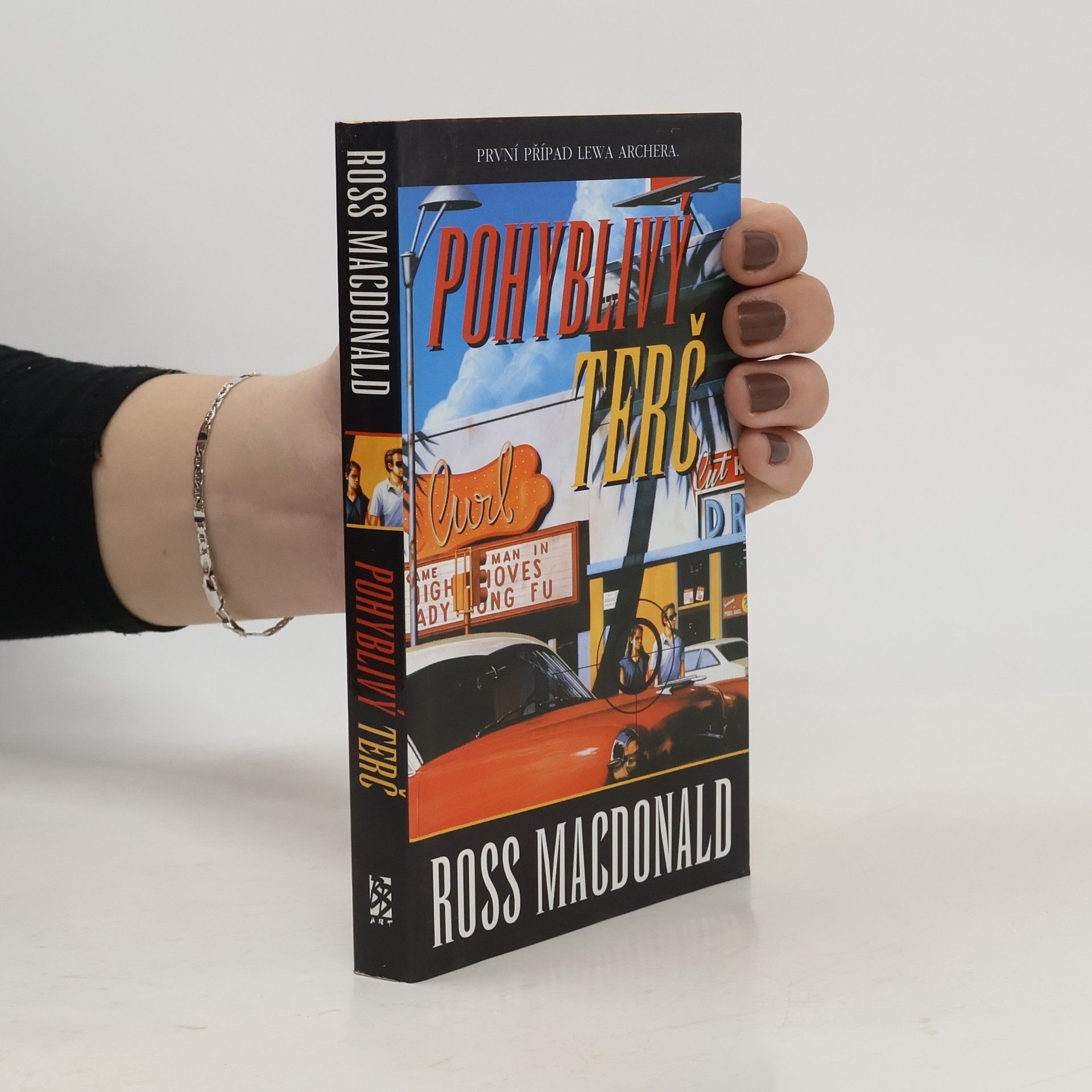 Ross Macdonald Pohyblivý terč