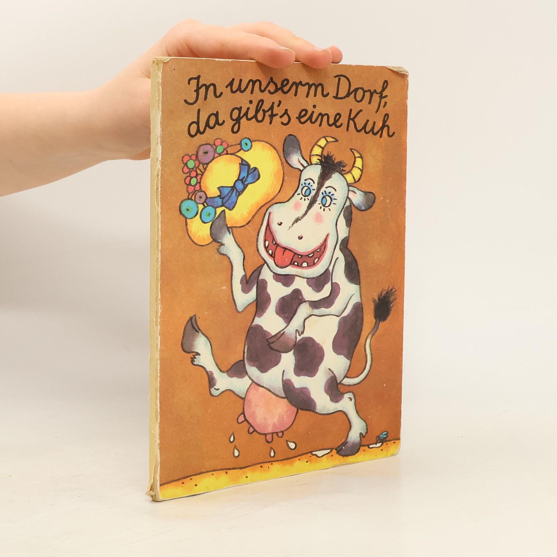 kolektiv in unserm Dorf, da gibt’s eine kuh