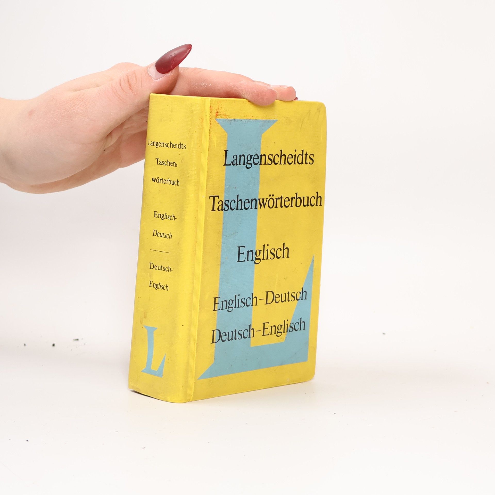 Langenscheidts Taschenwörterbuch der englischen und deutschen Sprache. Langenscheidt's pocket dictionary of the English and German languages