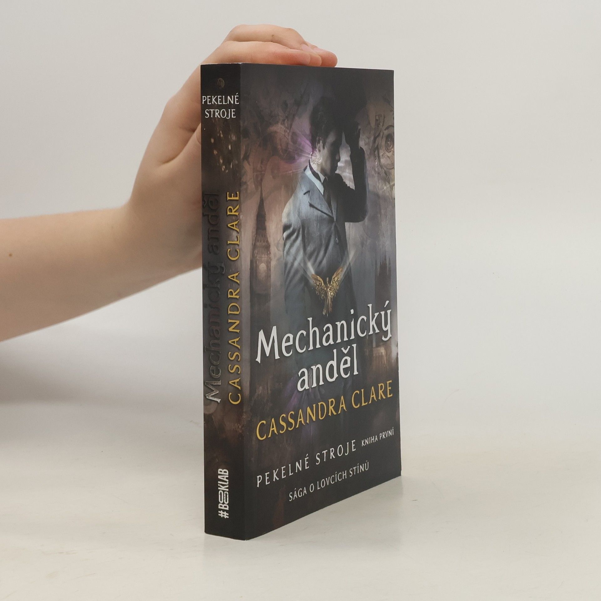 Cassandra Clare Mechanický anděl