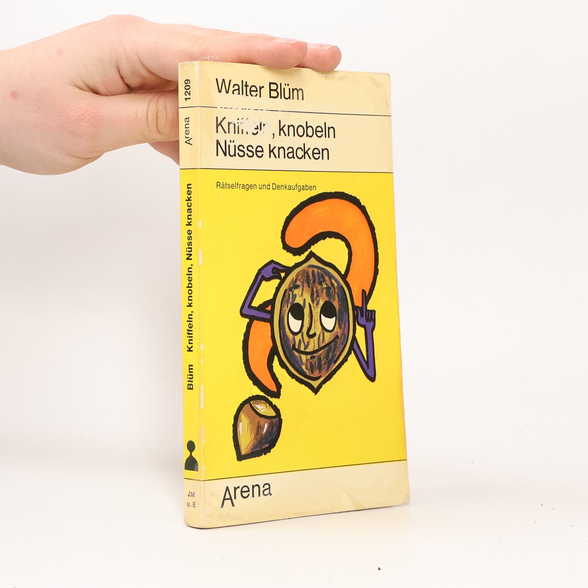 Walter Blum Kniffeln, knobeln, Nüsse knacken