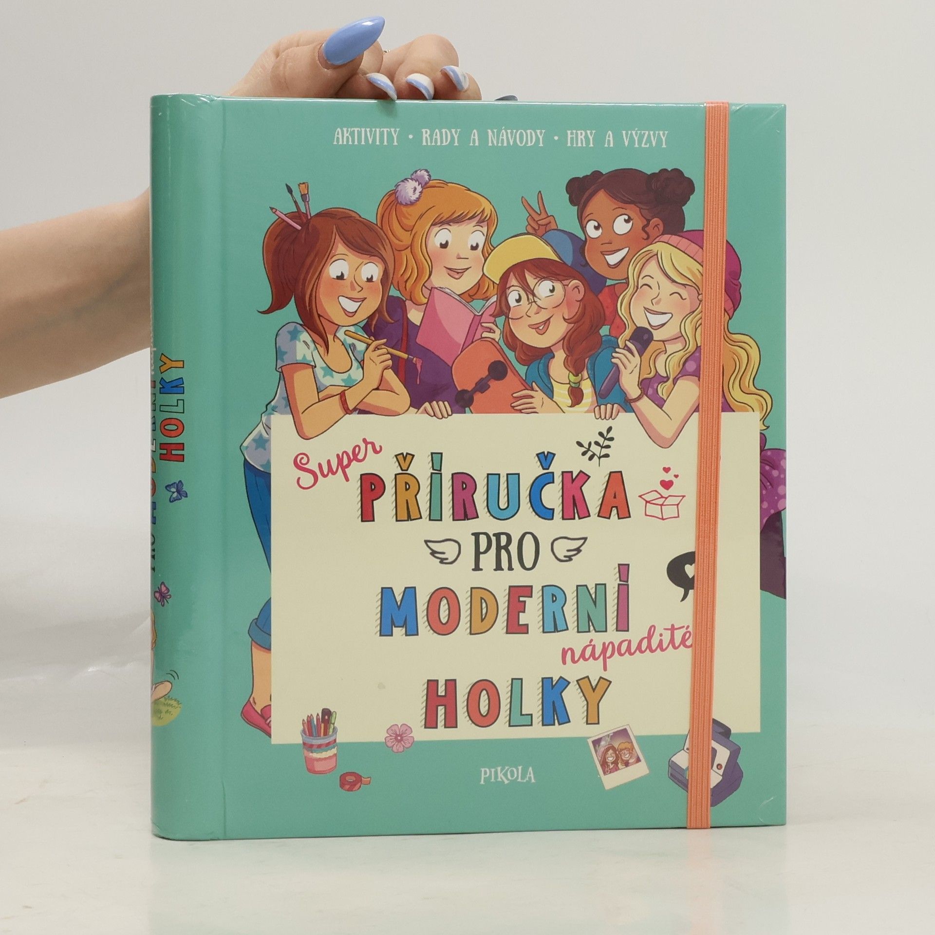 Amandine Super příručka pro moderní nápadité holky