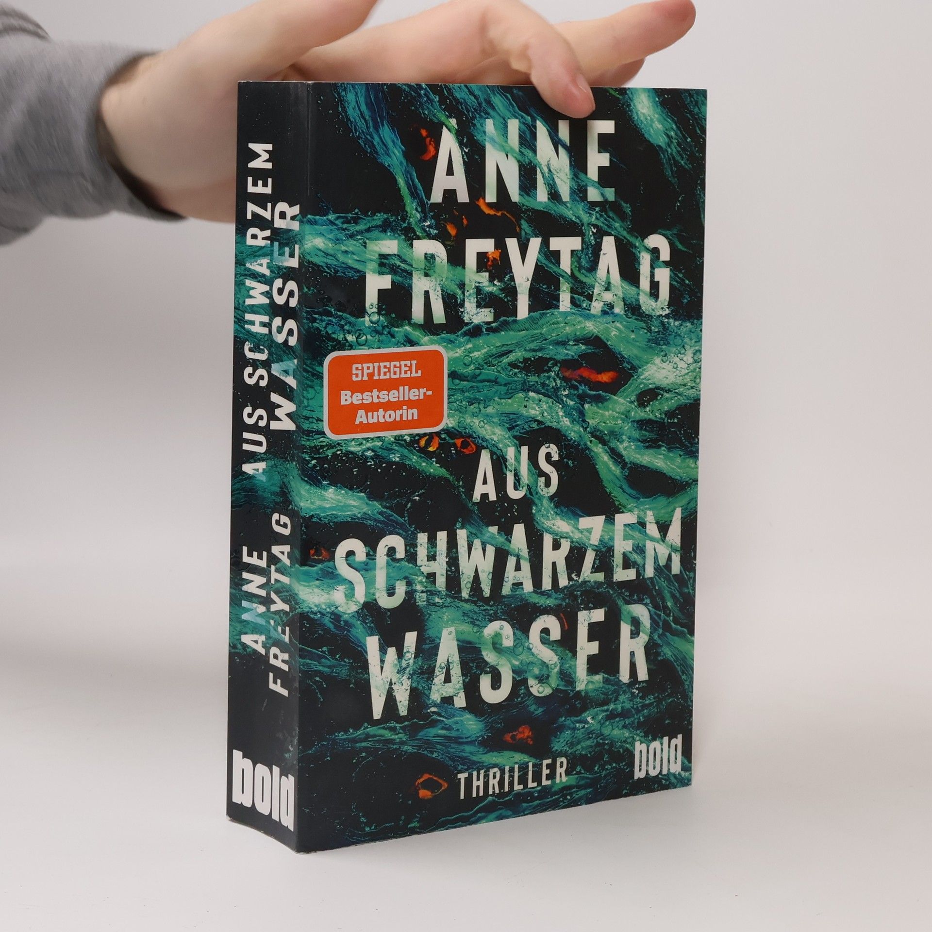 Anne Freytag Aus schwarzem Wasser