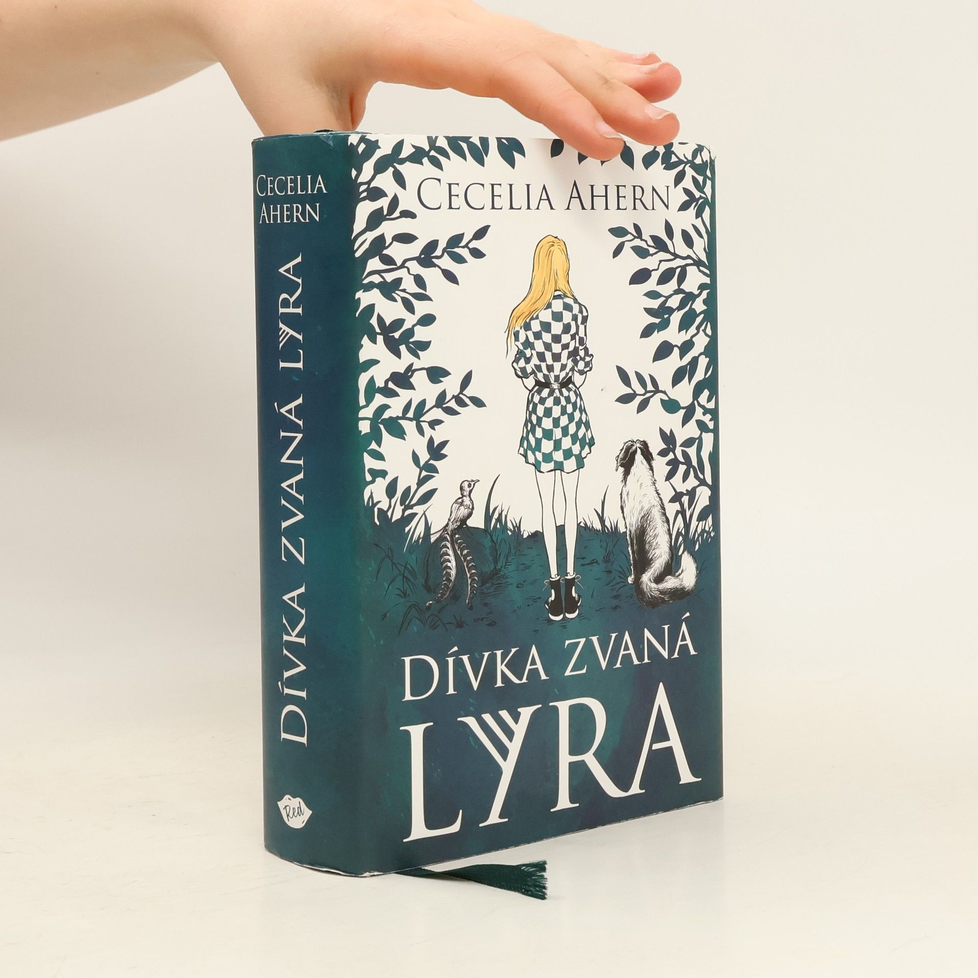 Cecelia Ahern Dívka zvaná Lyra