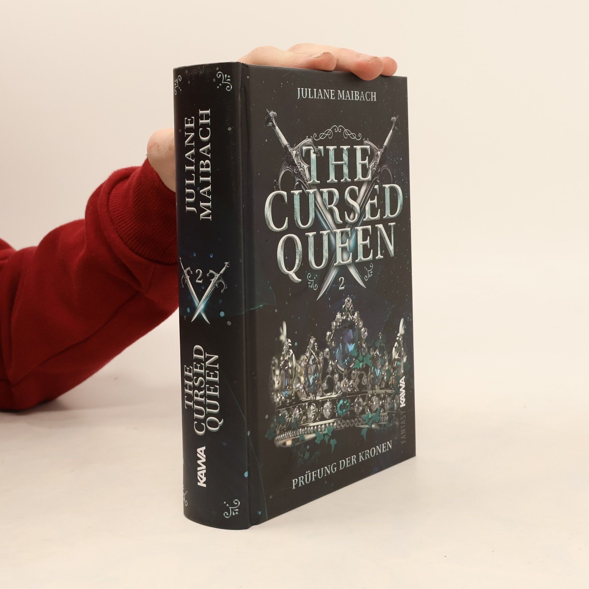 Juliane Maibach The Cursed Queen | Prüfung der Kronen