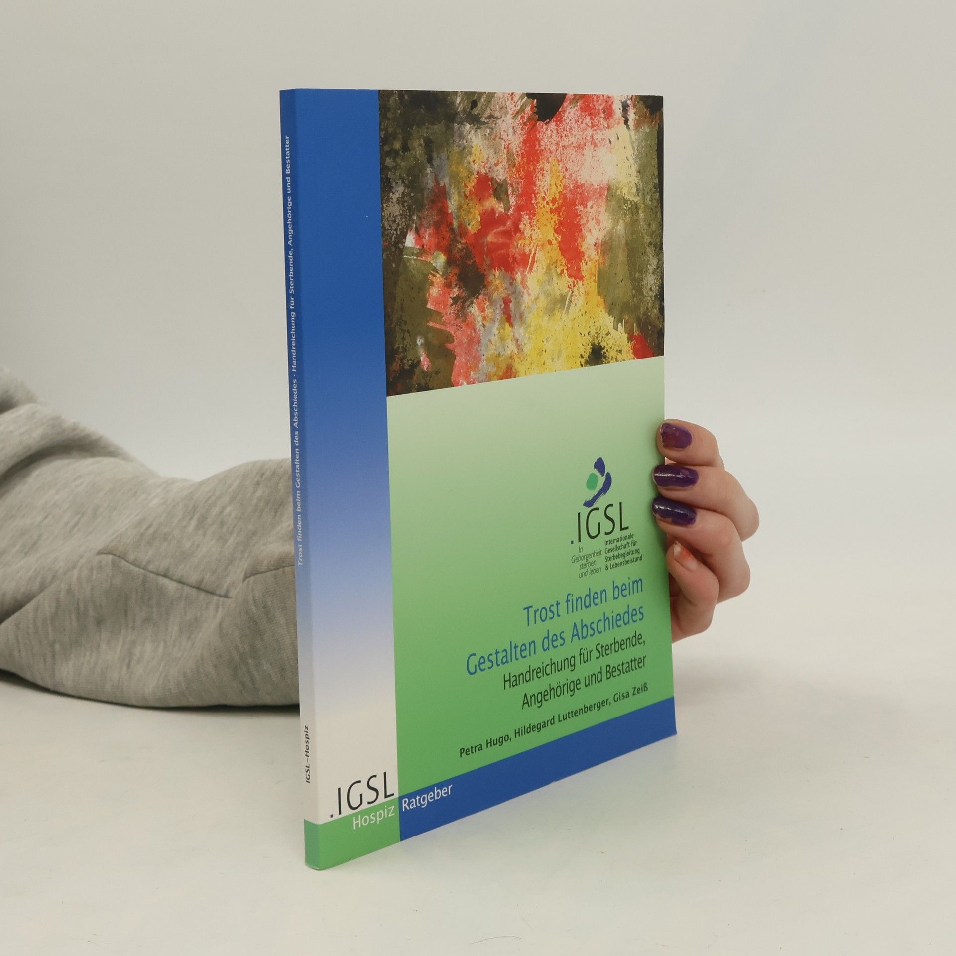 Petra Hugo Trost finden beim Gestalten des Abschieds