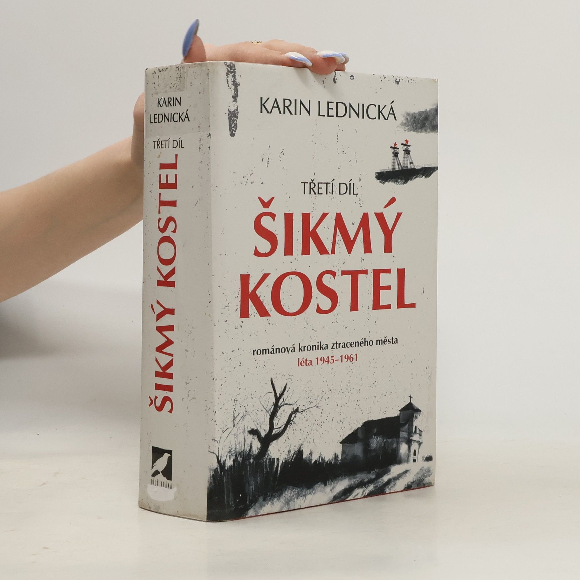 Karin Lednická Šikmý kostel 3