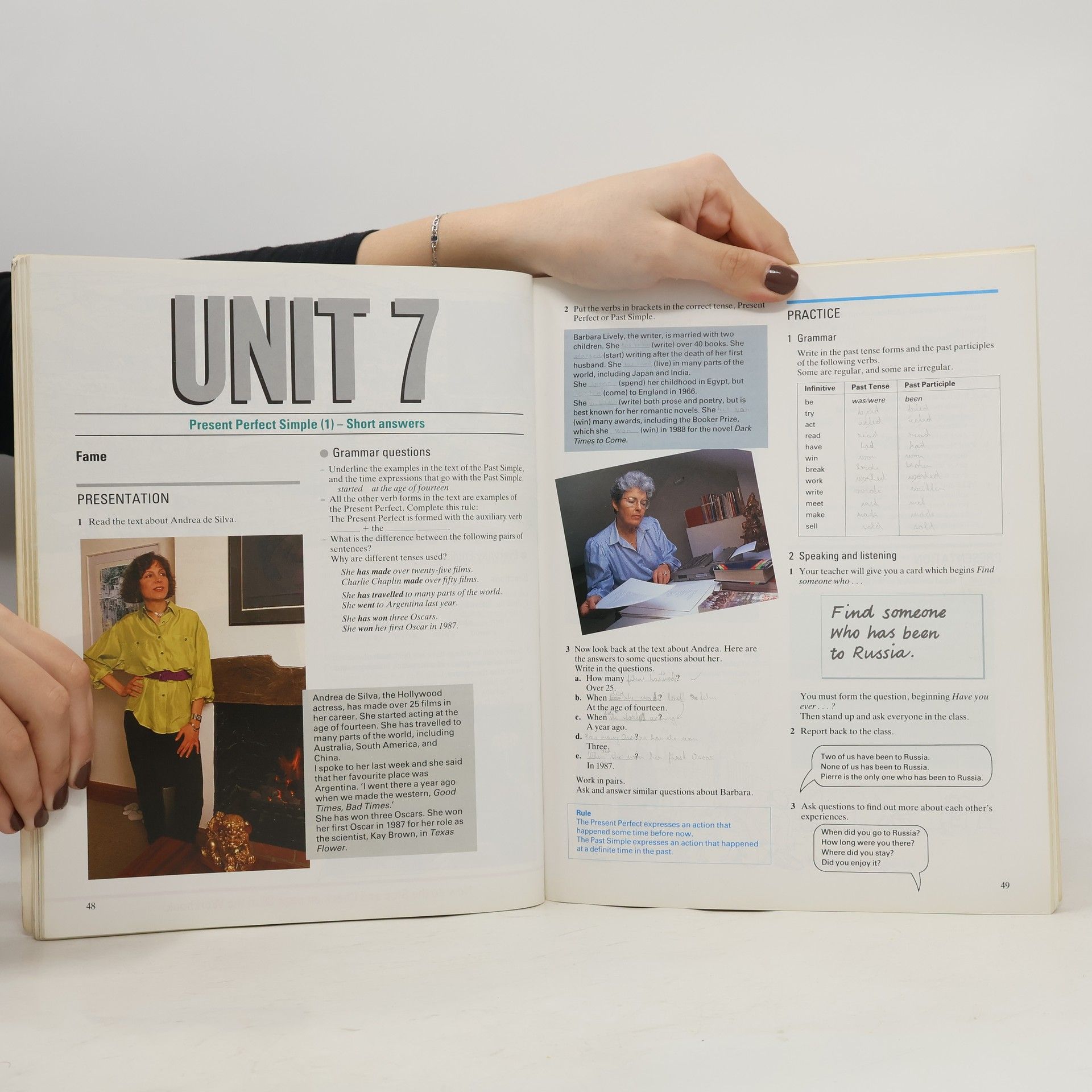 Liz Soars Headway: Pre-Intermediate - Student´s Book