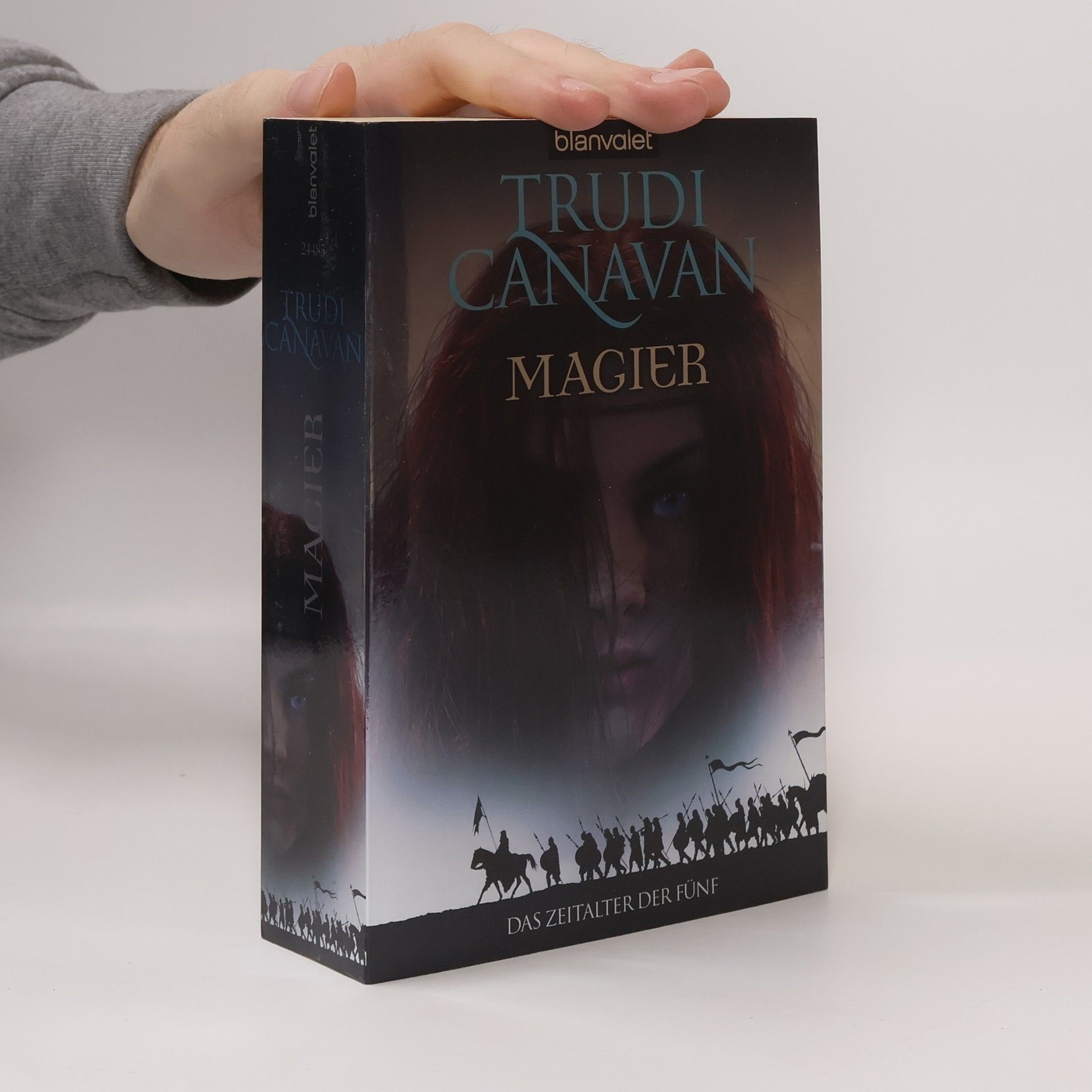 Trudi Canavan Magier