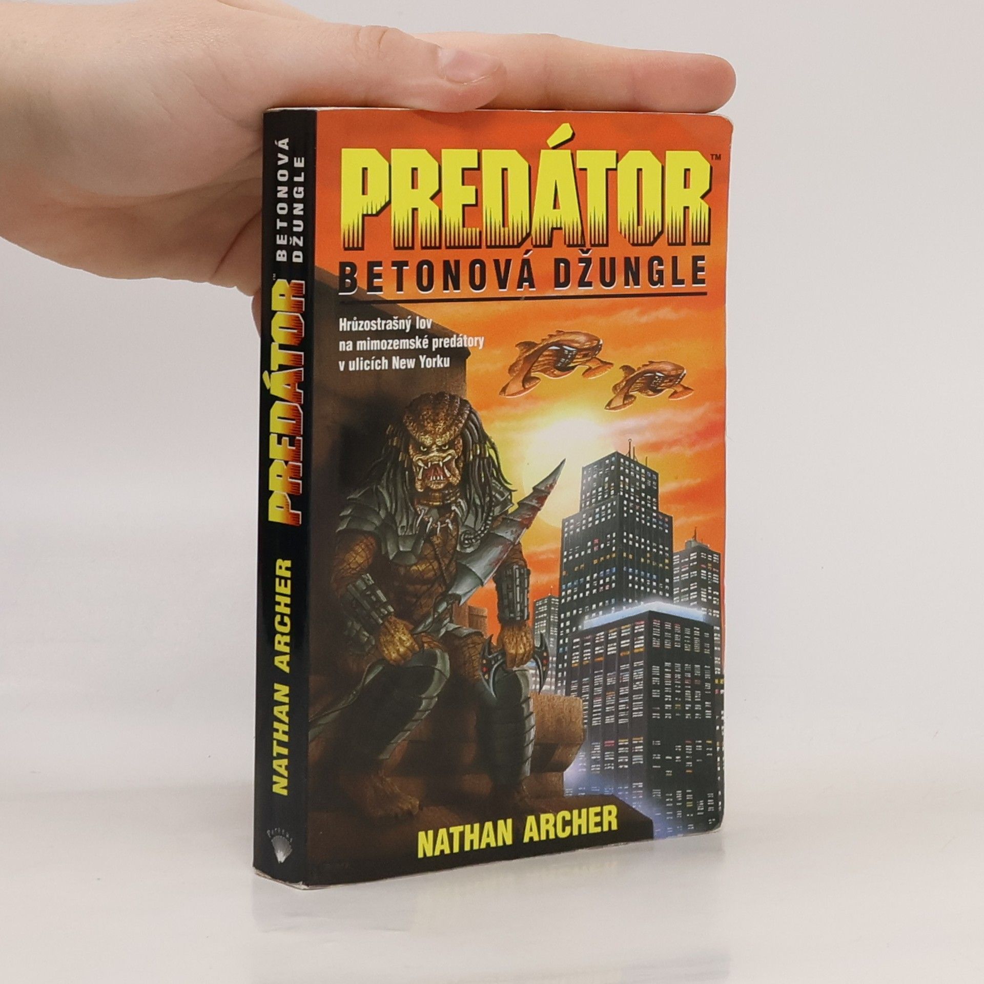 Jan Měchura Predátor. Betonová džungle