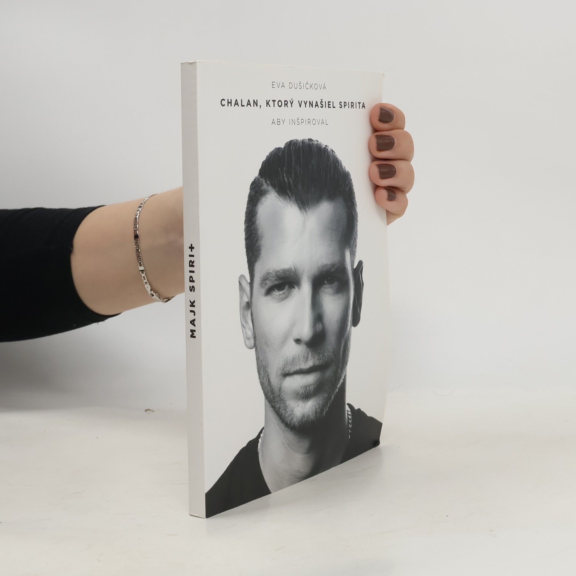 Eva Dušičková Chalan, ktorý vynašiel Spirita, aby inšpiroval