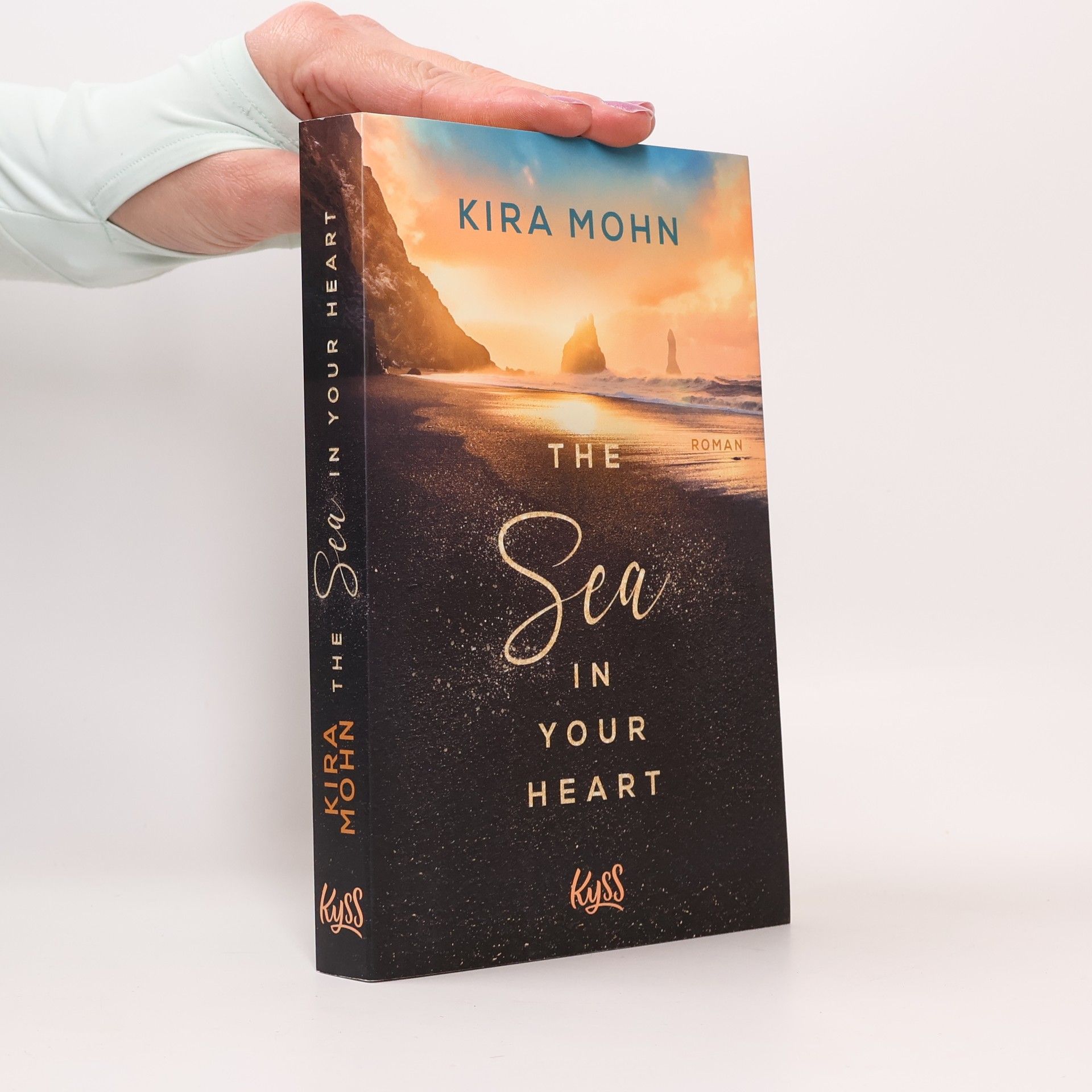 Kira Mohn The Sea in your Heart